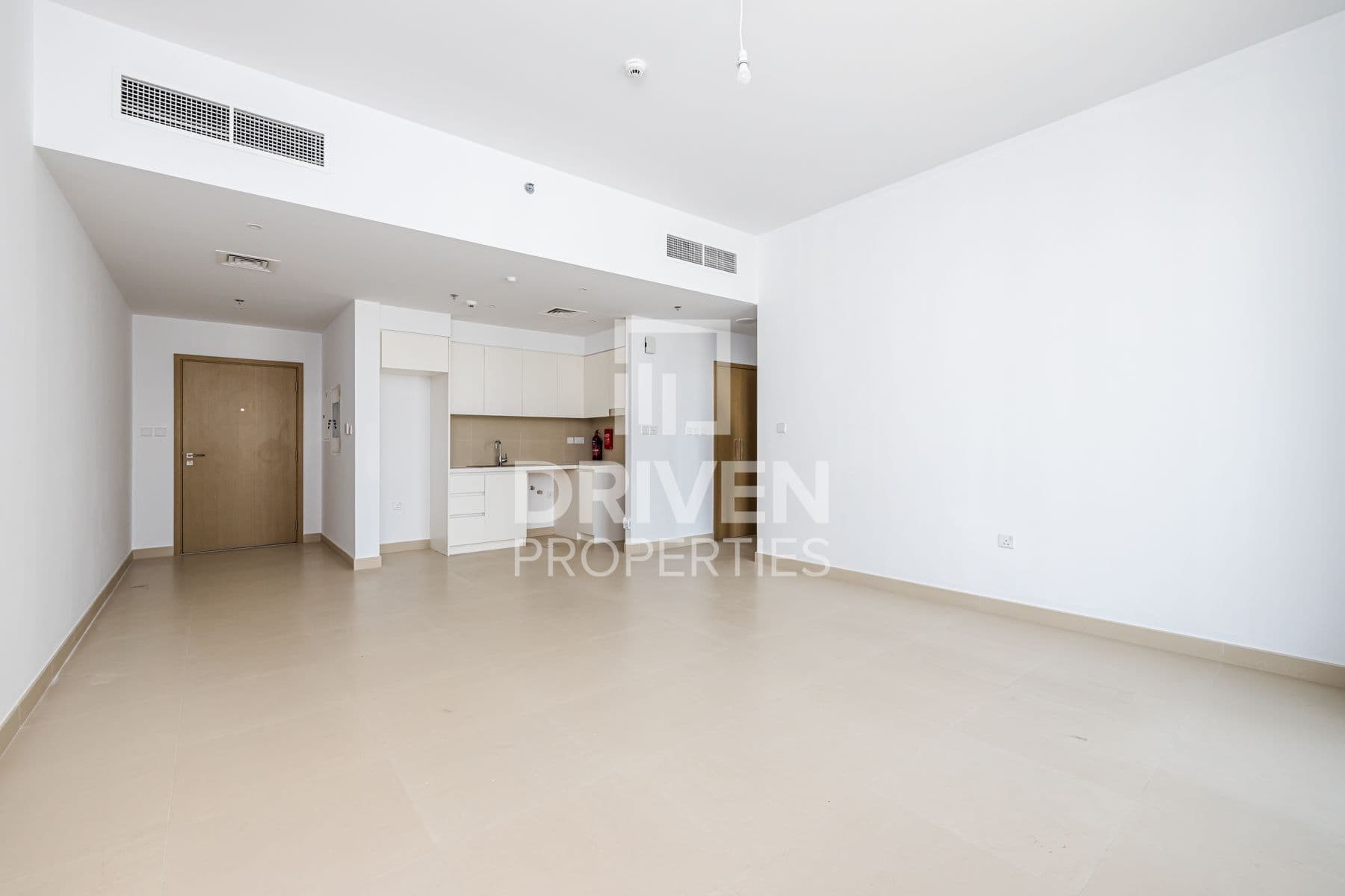 Creek Horizon Tower 1