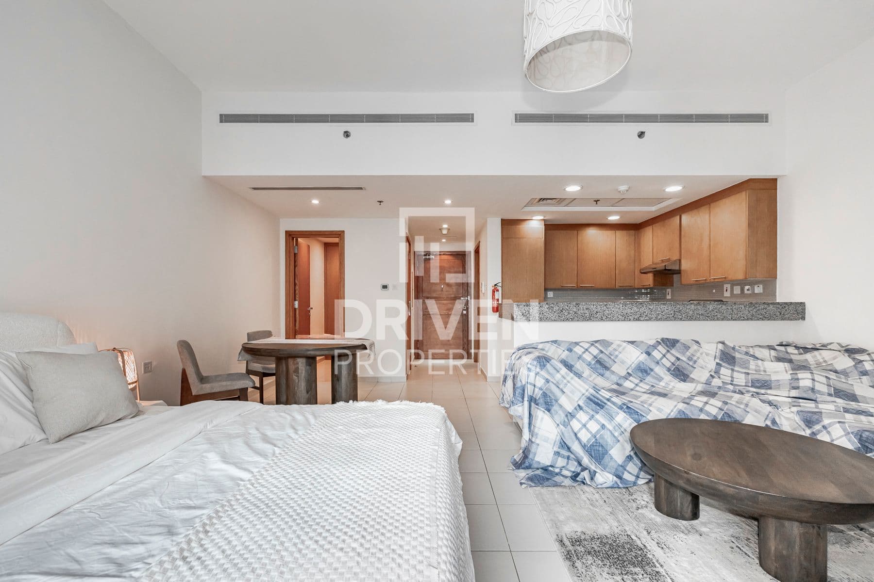 Bay Square Building 9