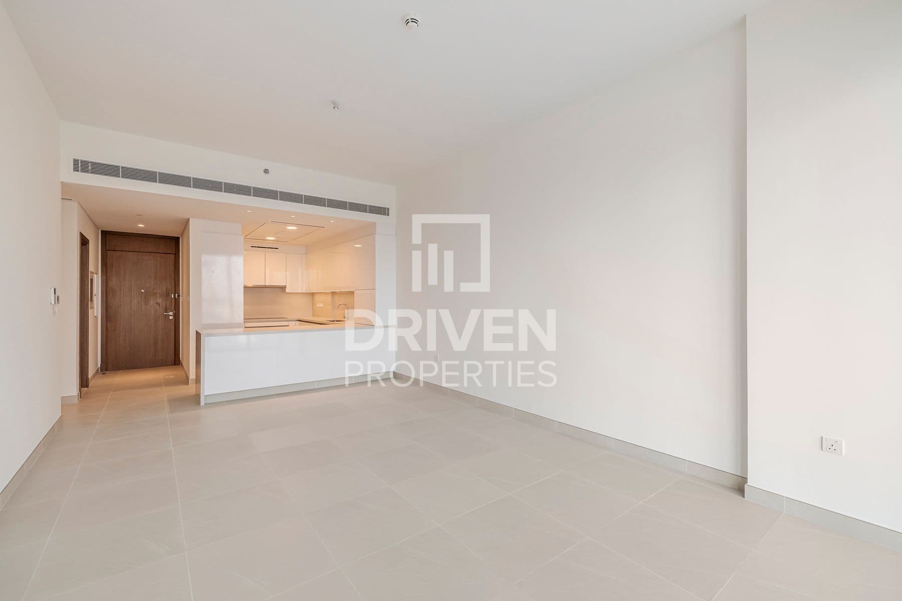 Canal Front Residence 8