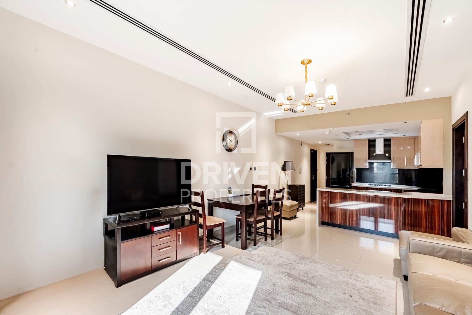 Elite Downtown Residence