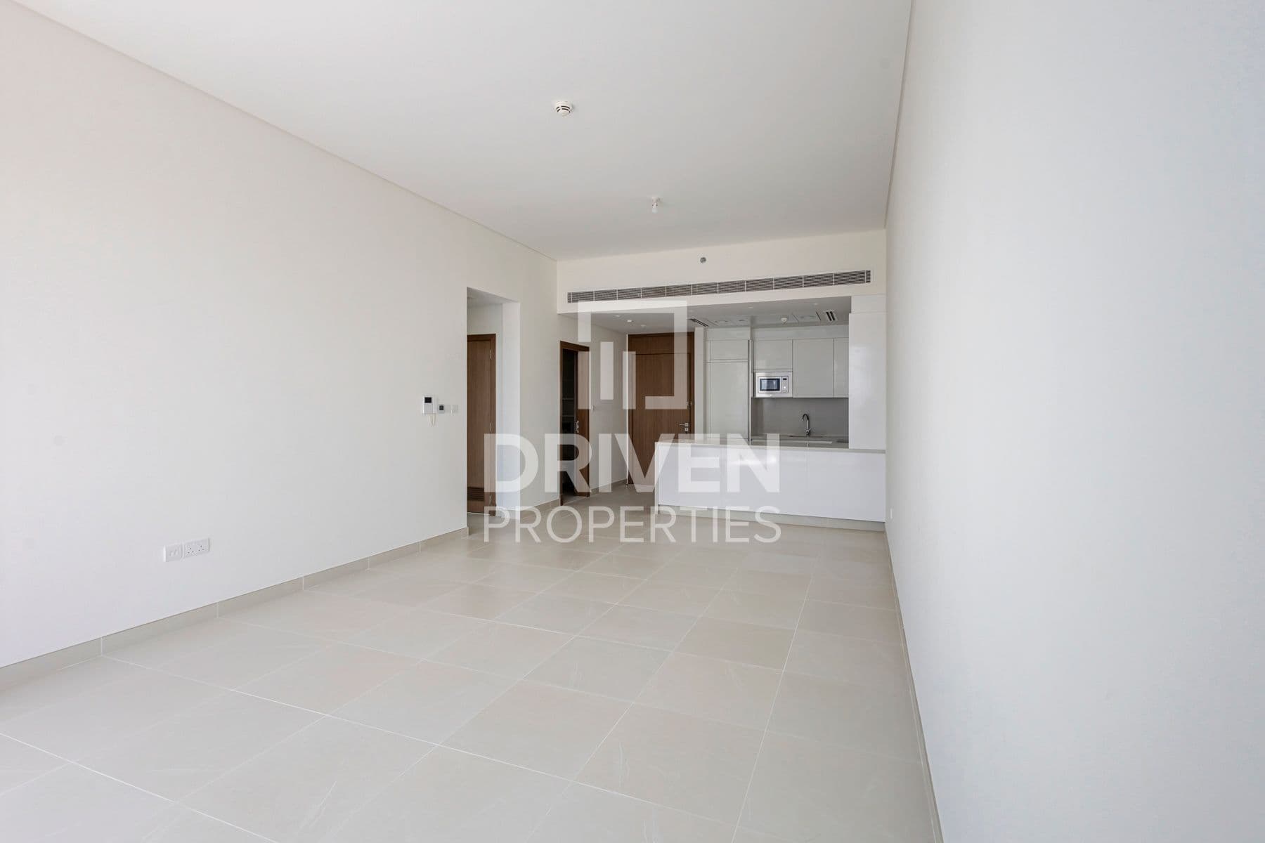 Canal Front Residence 8