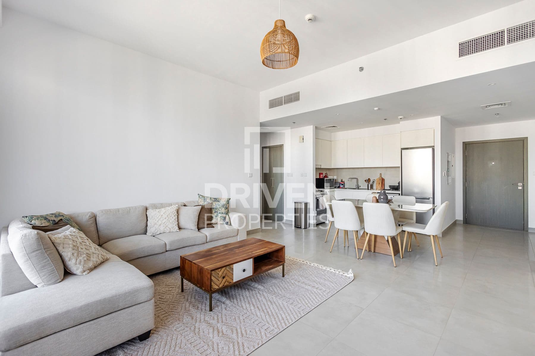 Creek Horizon Tower 1