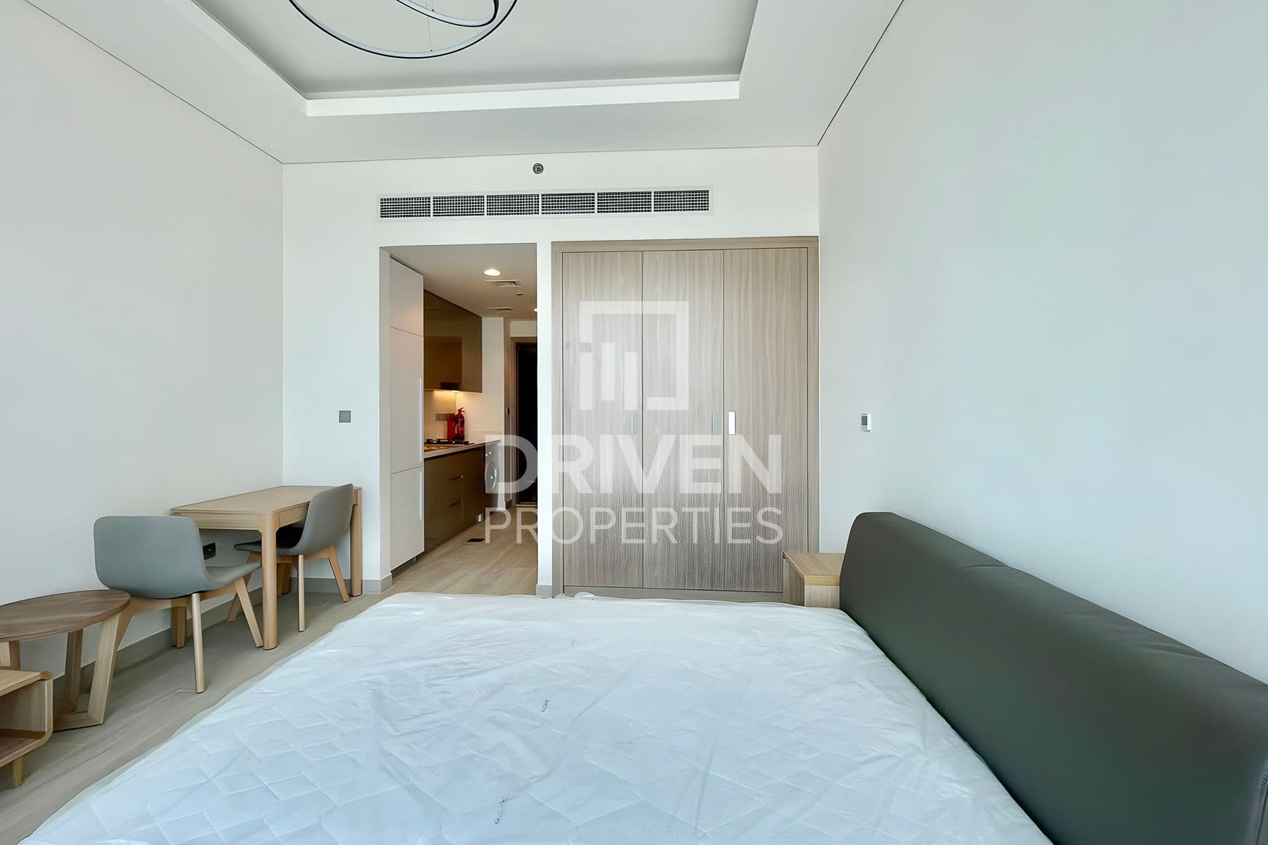 Farhad Azizi Residence