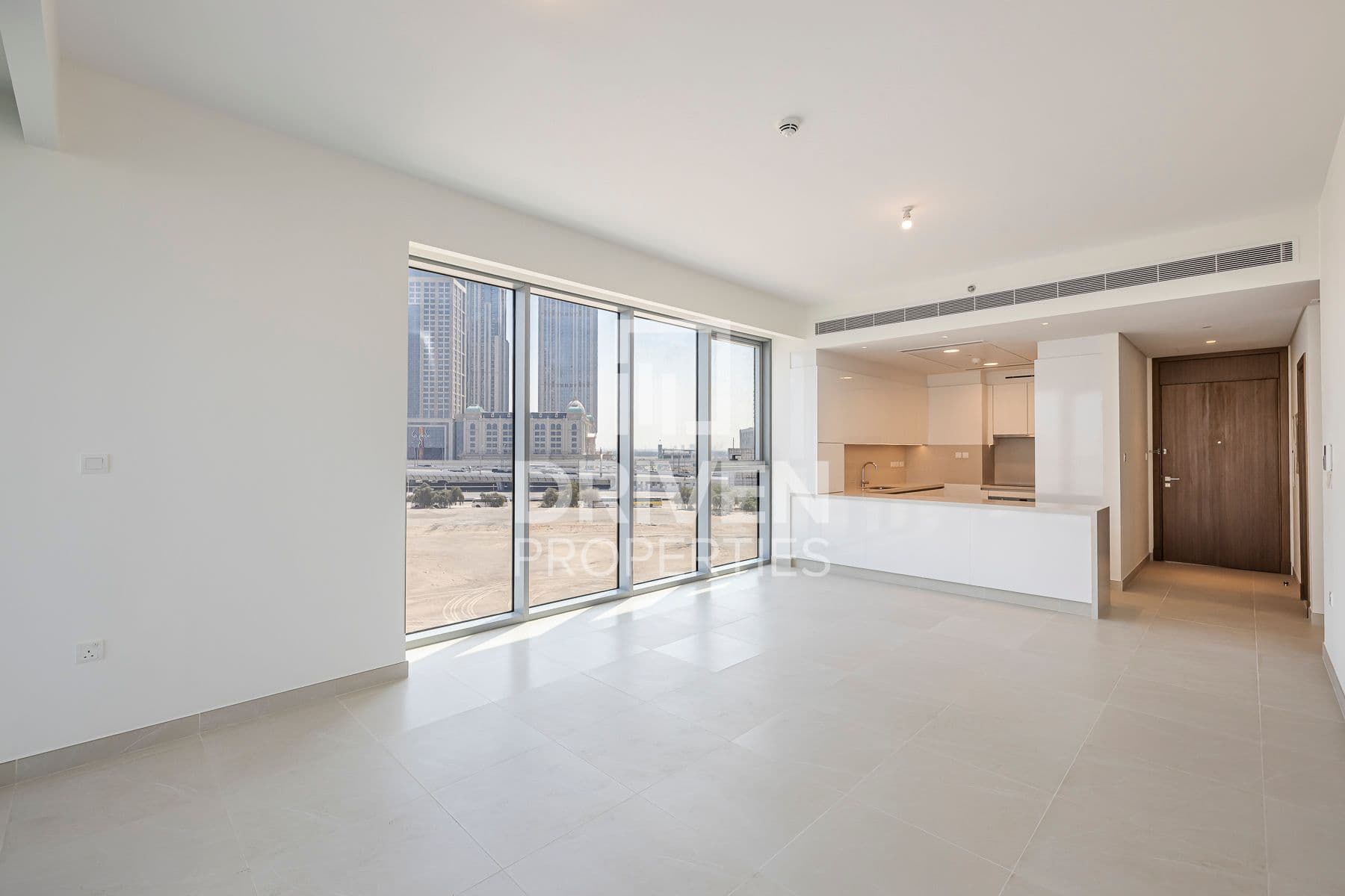 Canal Front Residence 9