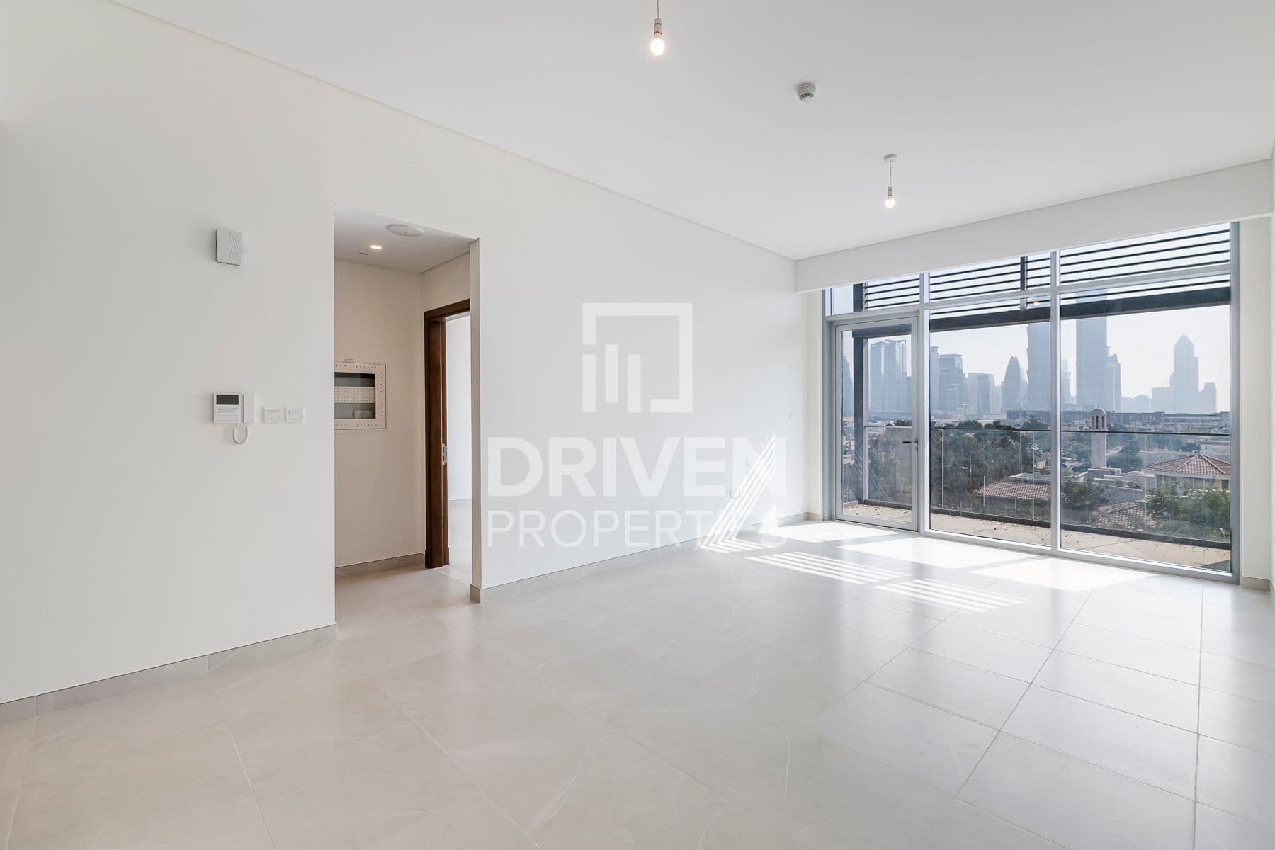 Canal Front Residence 4