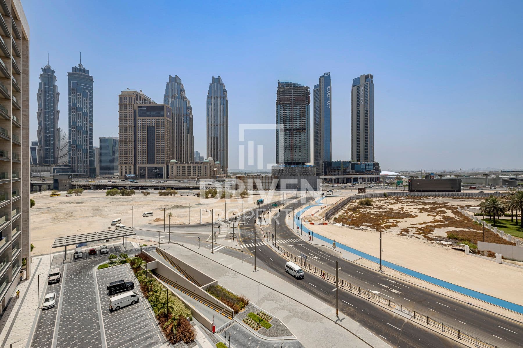 Canal Front Residence 9