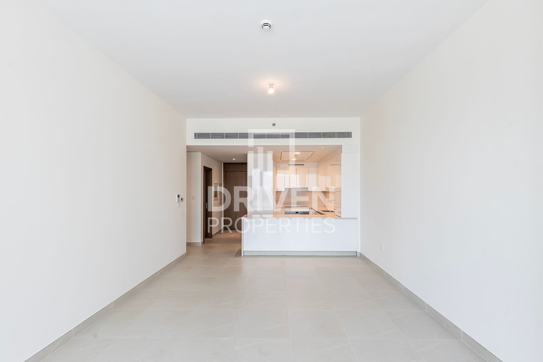 Canal Front Residence 9