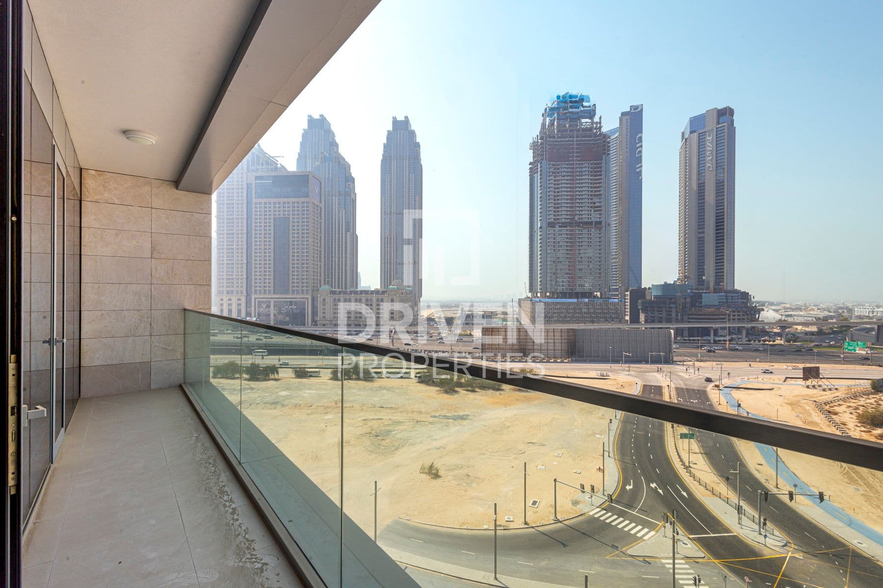 Canal Front Residence 9