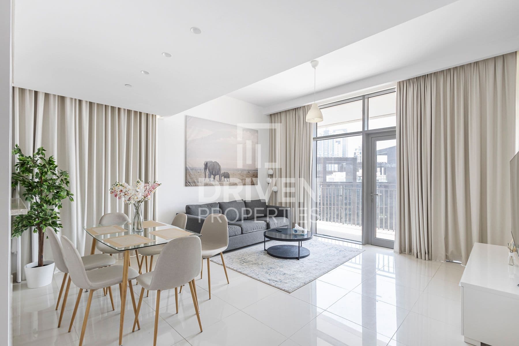 Boulevard Crescent Tower 1