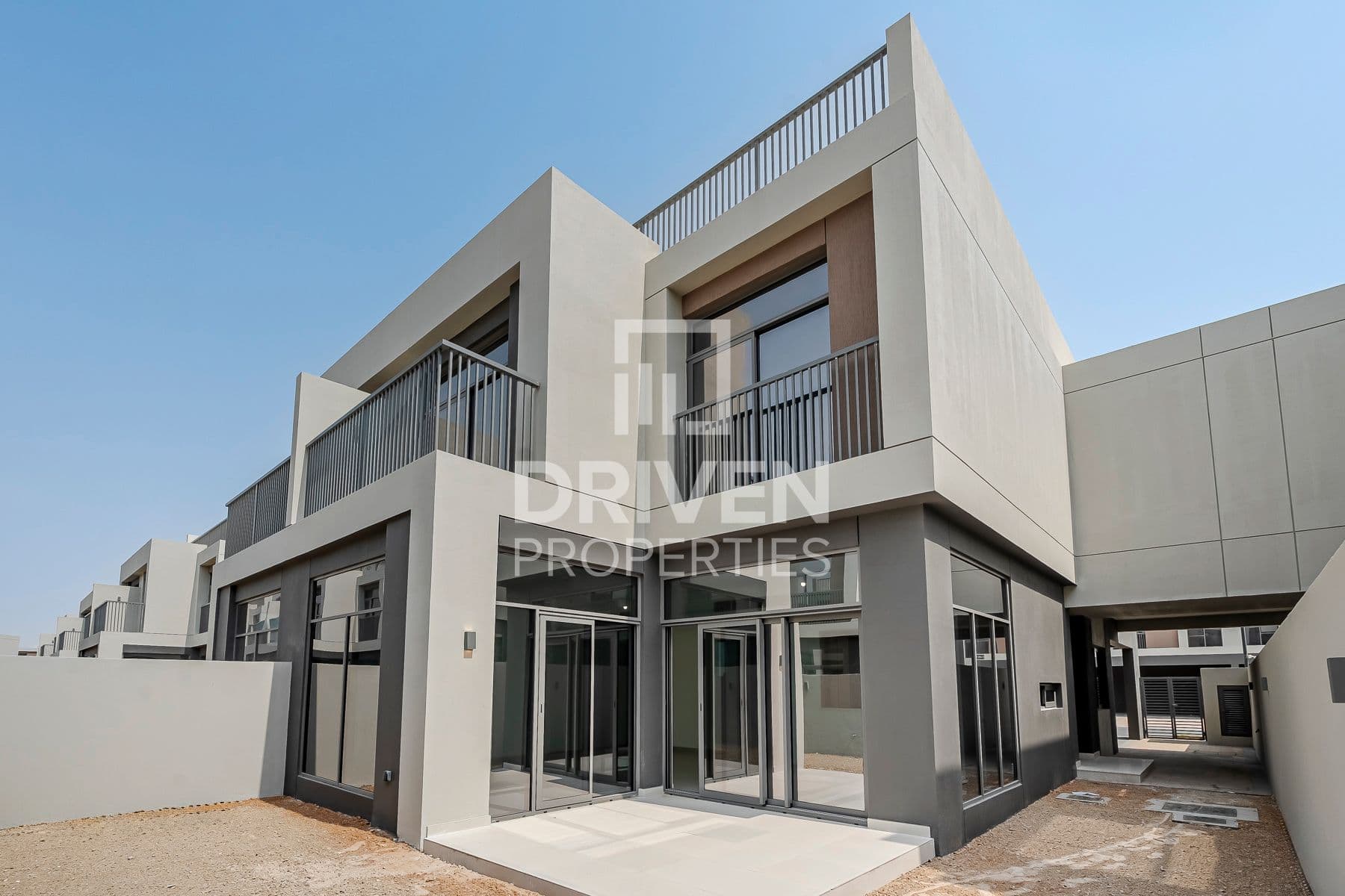 The Pulse Beachfront 3