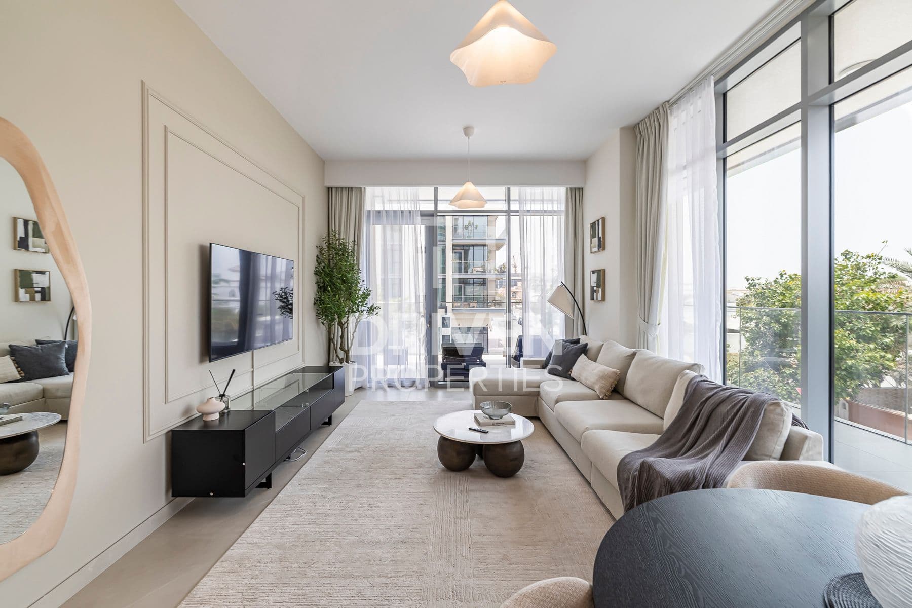 Canal Front Residence 1