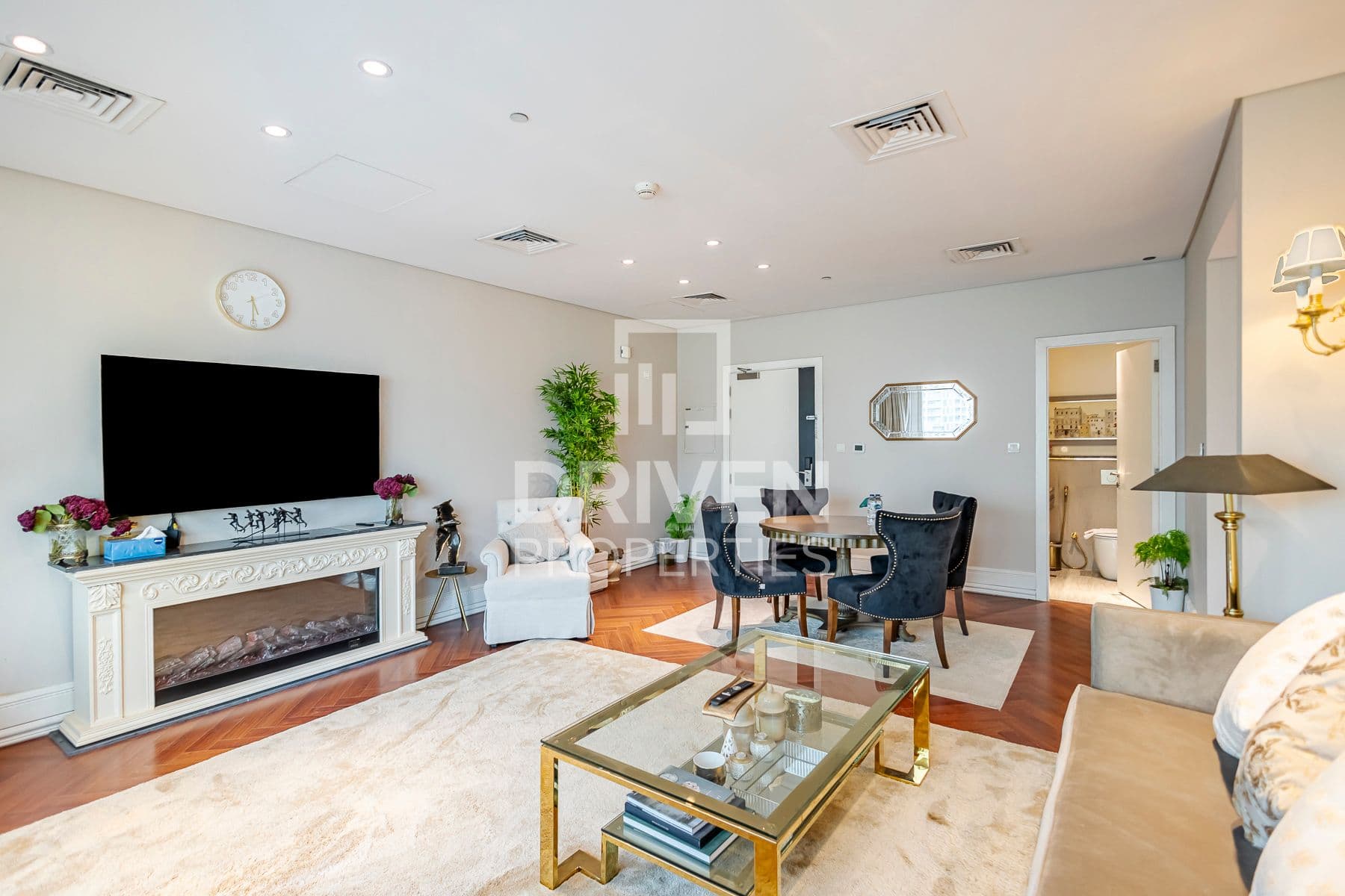 DAMAC Maison Canal Views