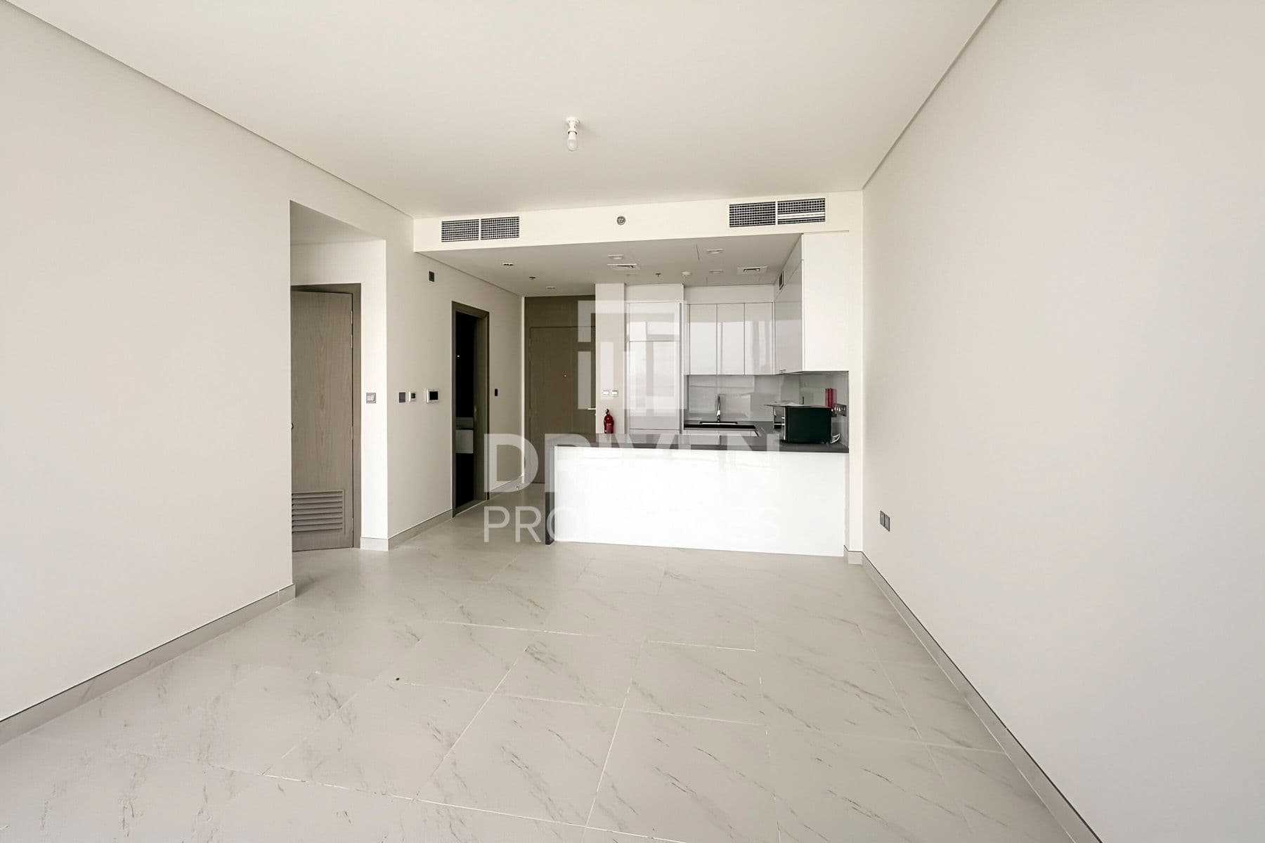 Residences 8