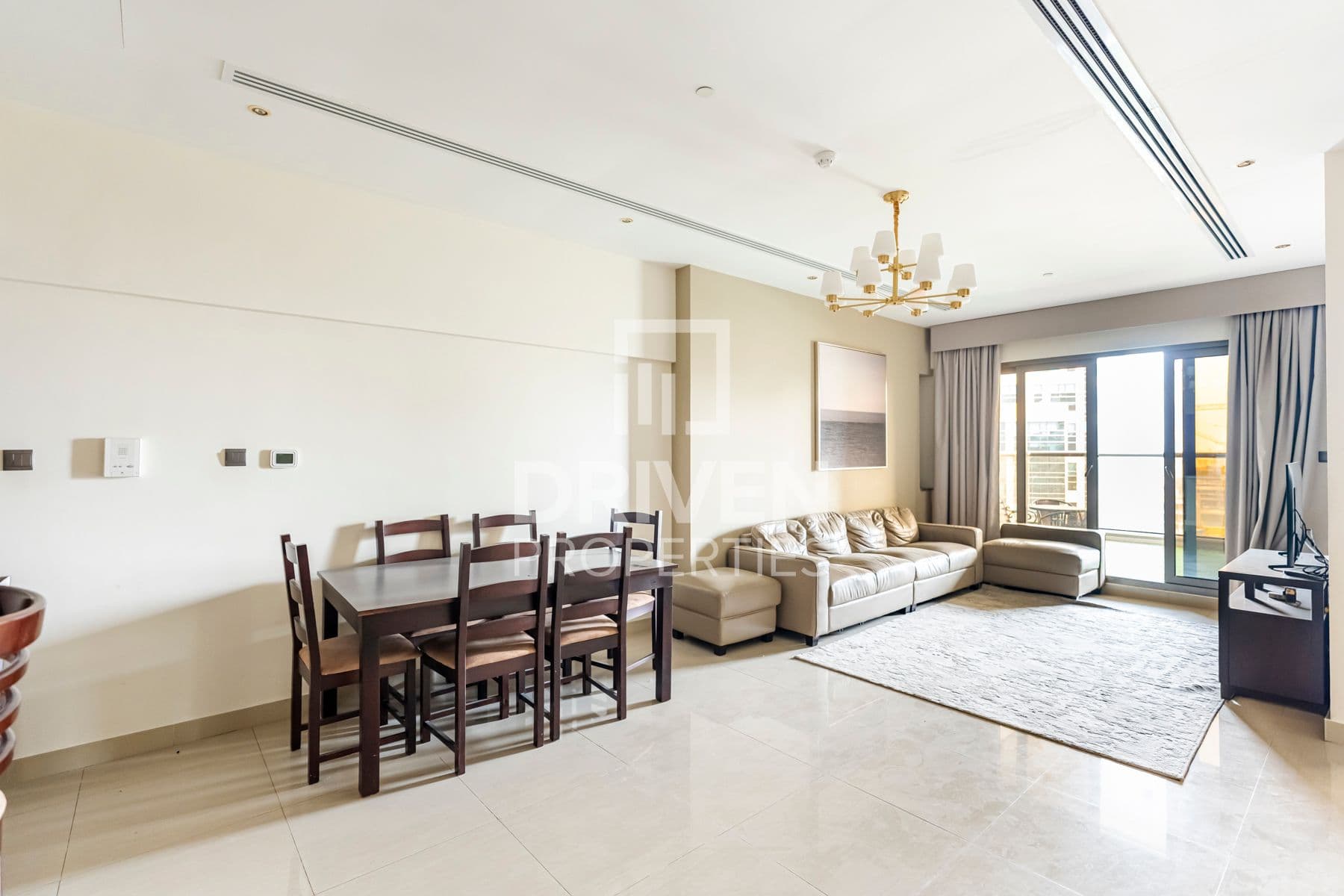 Elite Downtown Residence