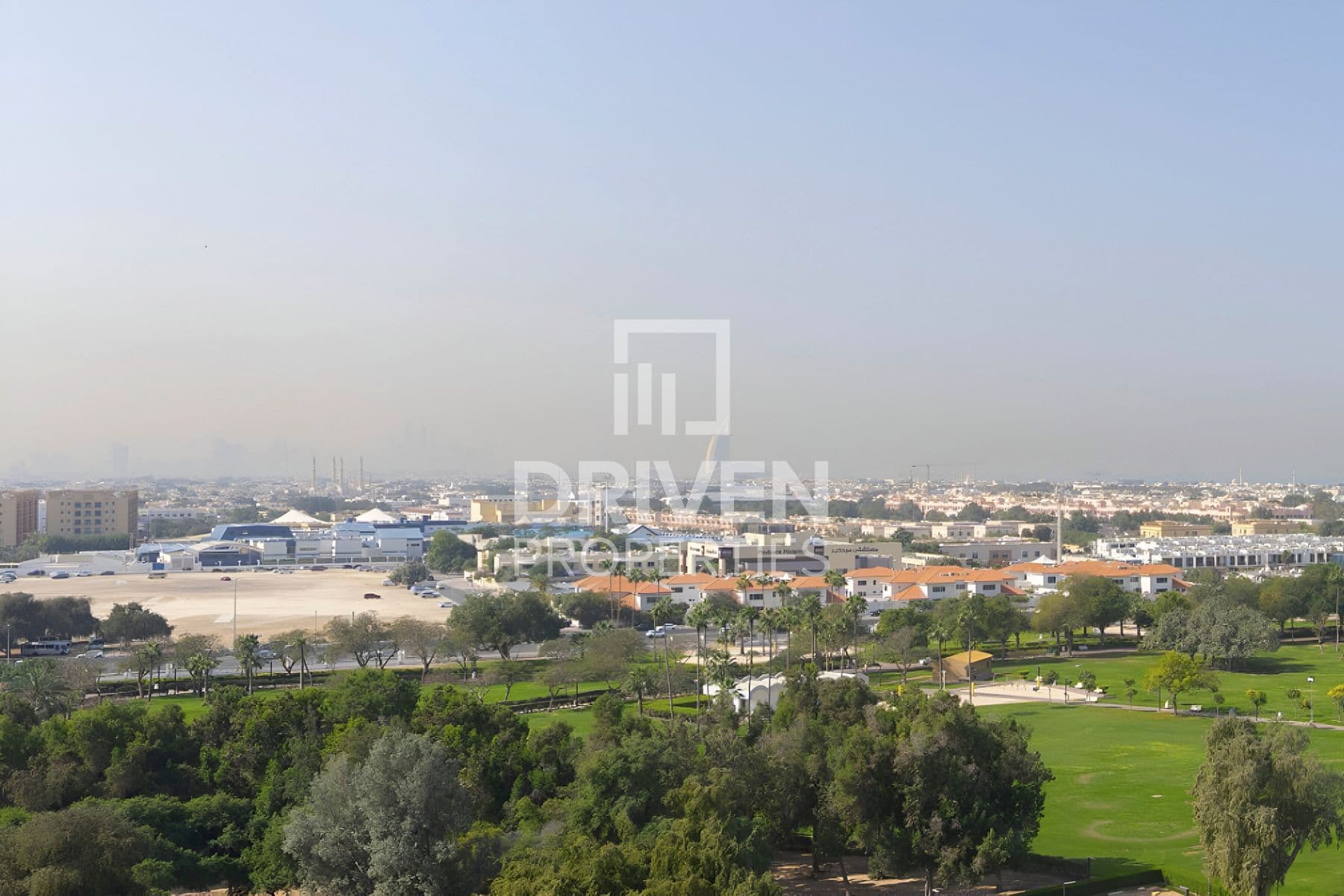 Canal Front Residence 5