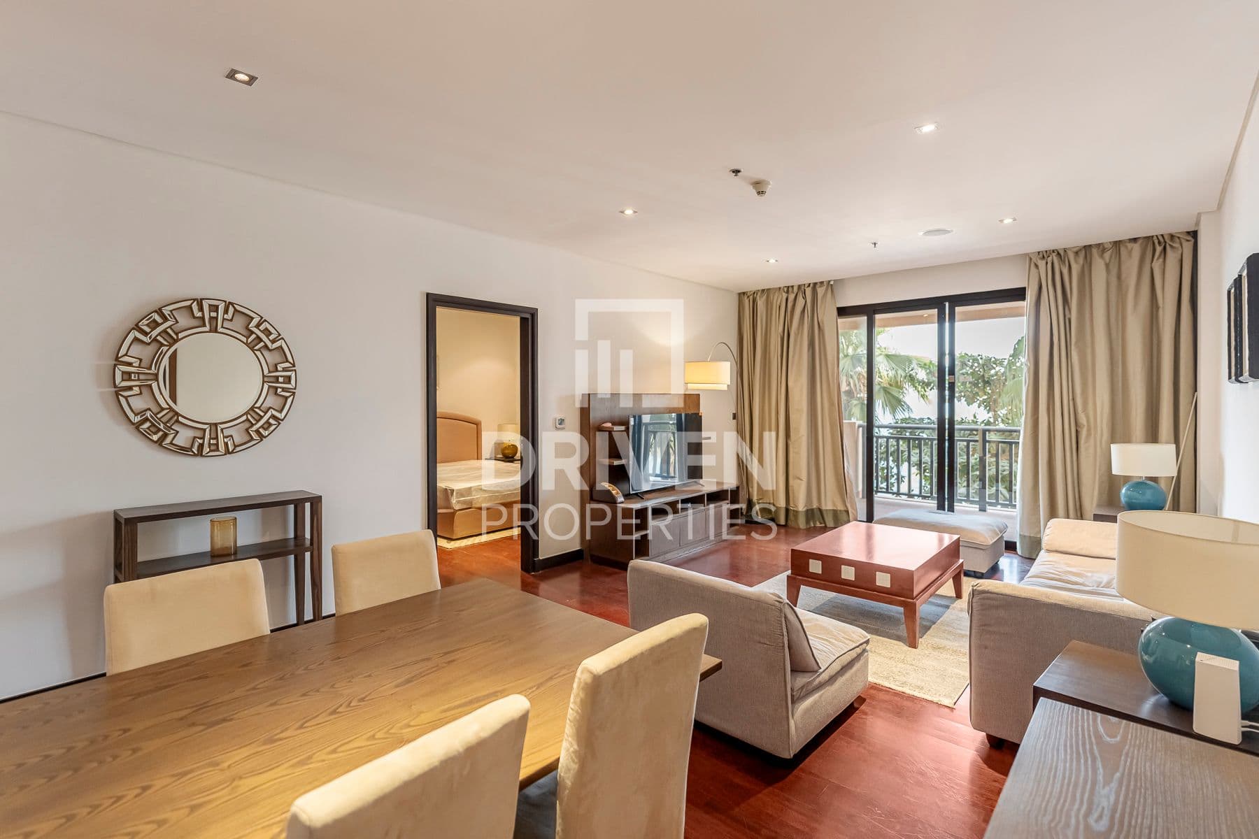 Royal Amwaj Residences South