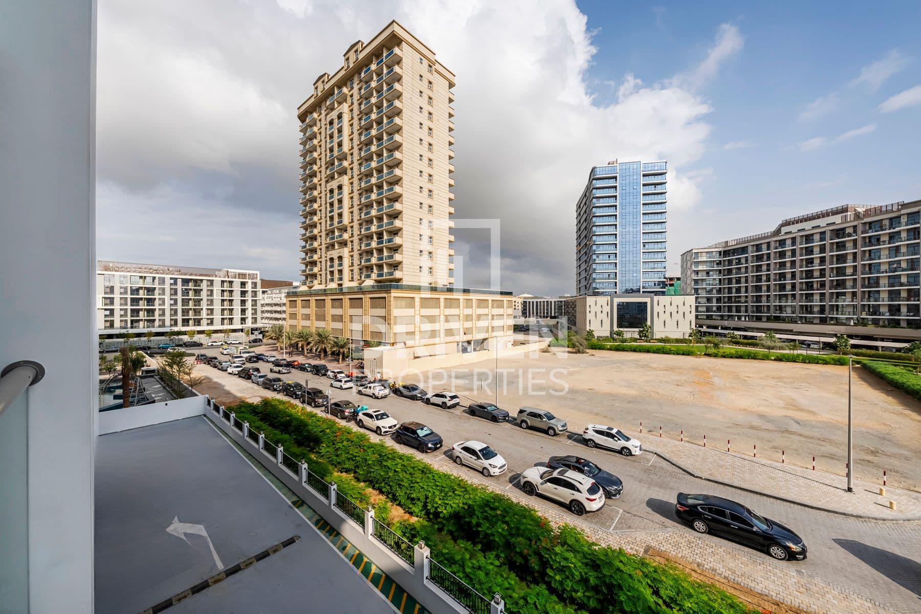 Uniestate Supreme Residence