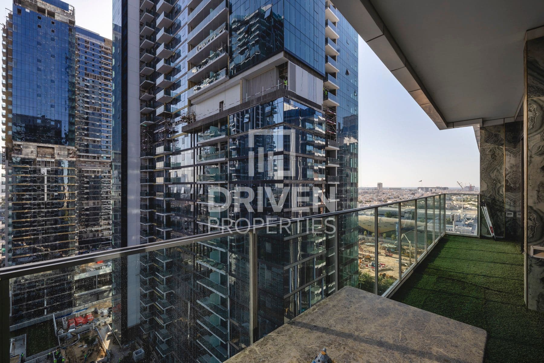 Park Gate Residence 1