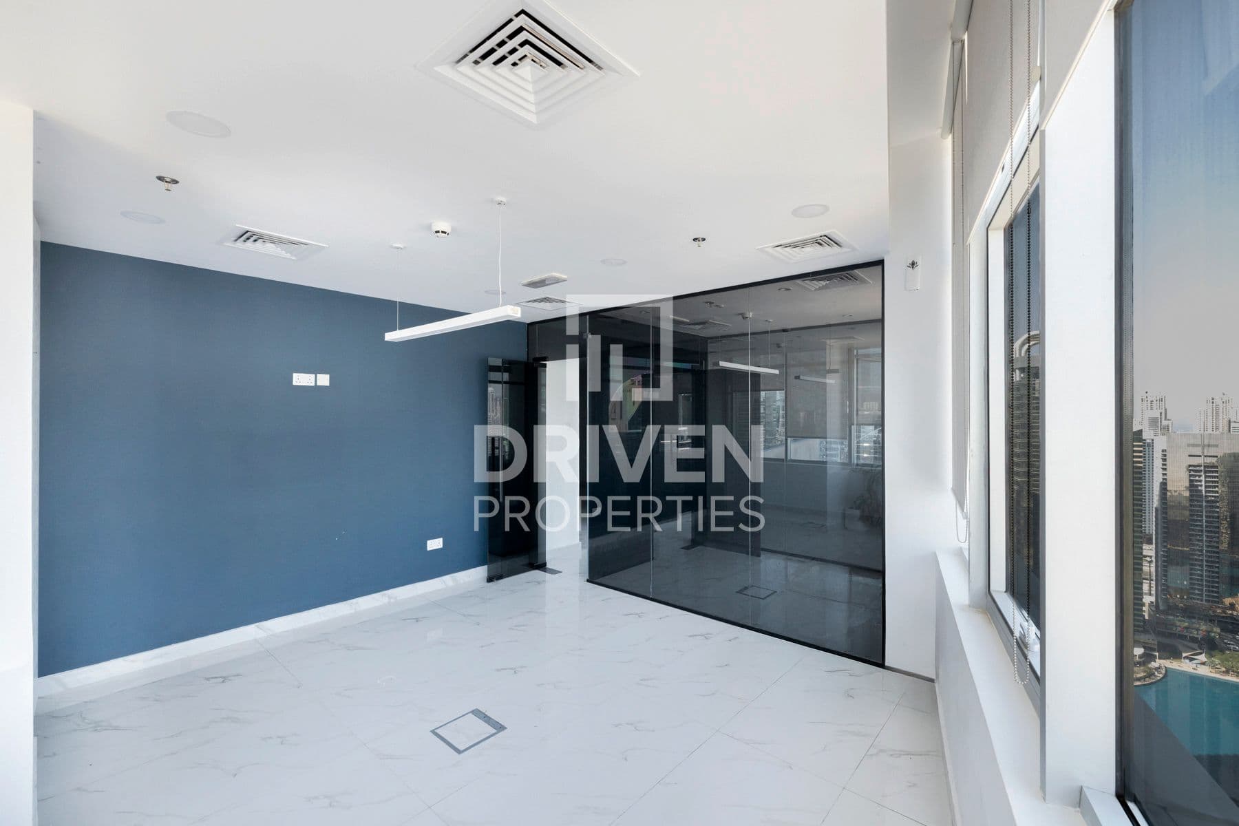 Mazaya Business Avenue AA1