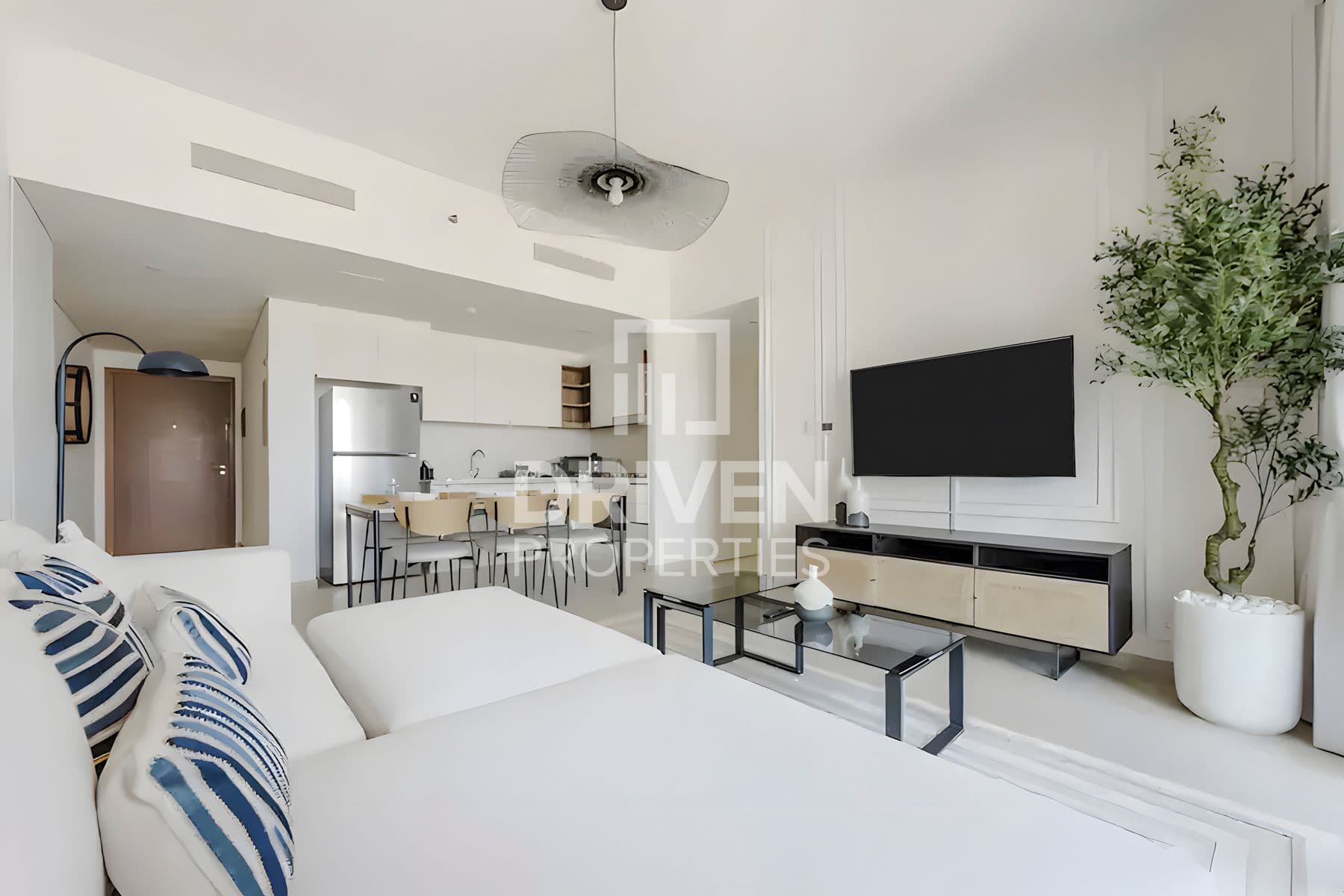 Downtown Views II Tower 1