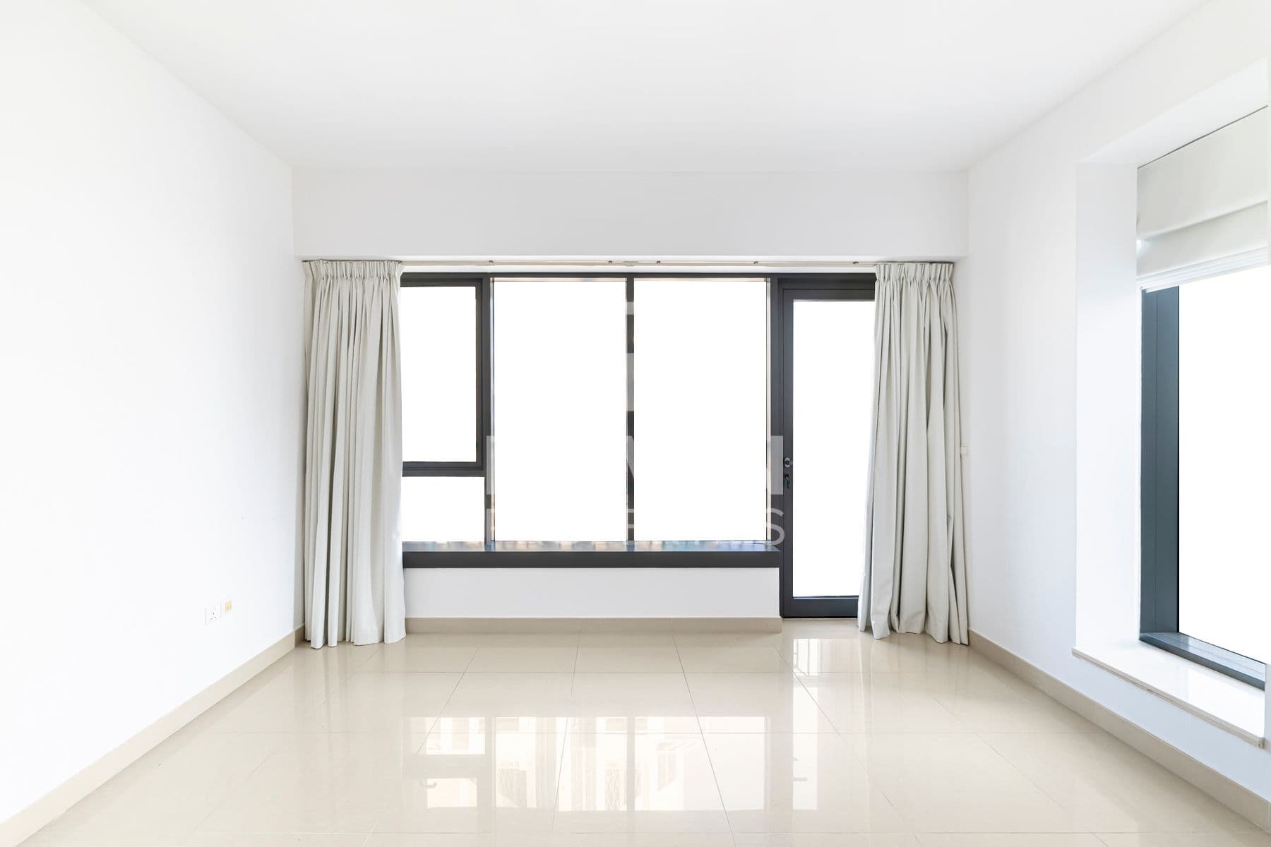 29 Burj Boulevard Tower 1