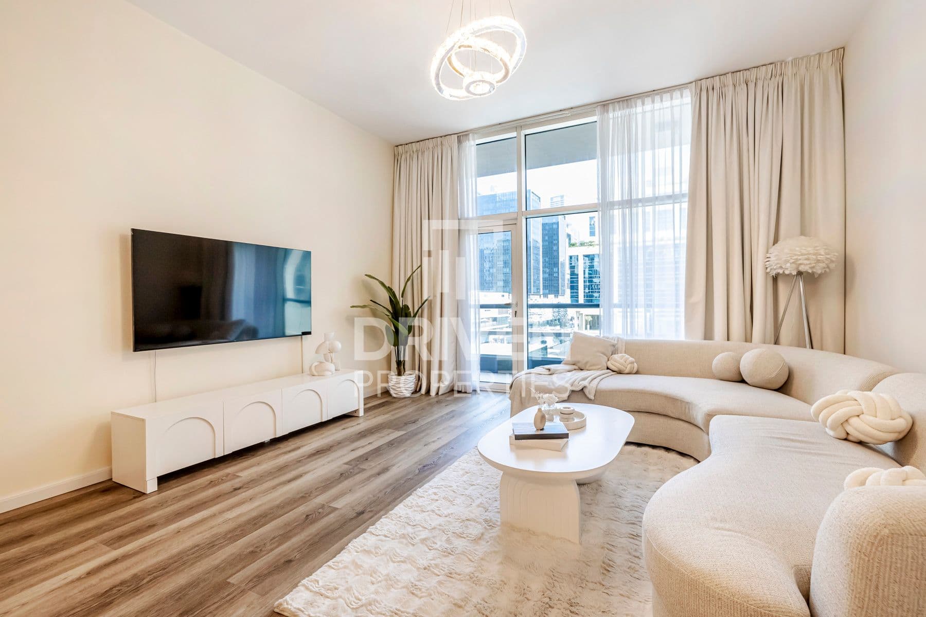 Bay Square Building 9