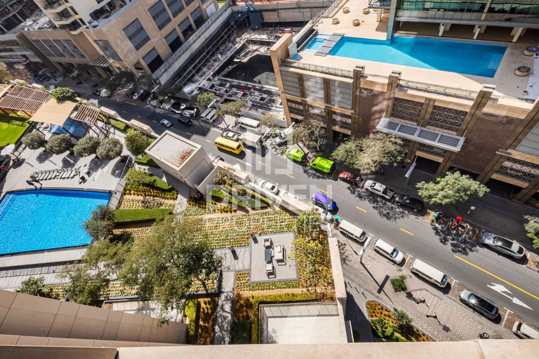 Boulevard Crescent Tower 1