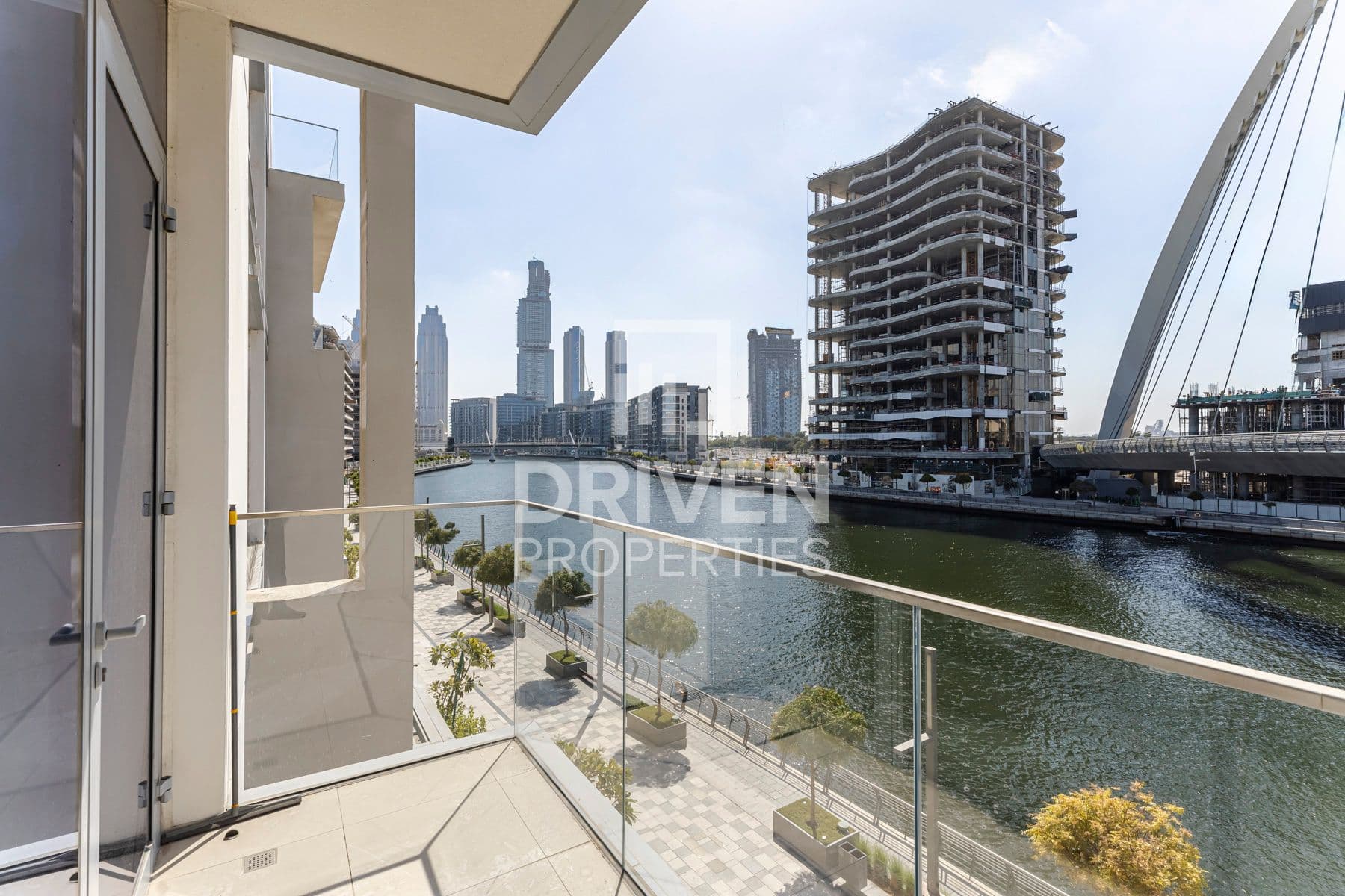 Canal Front Residence 2