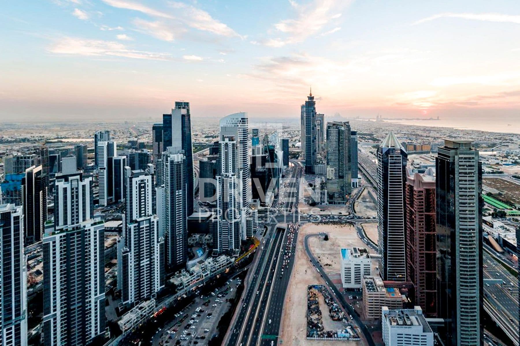 Paramount Tower Hotel and Residences