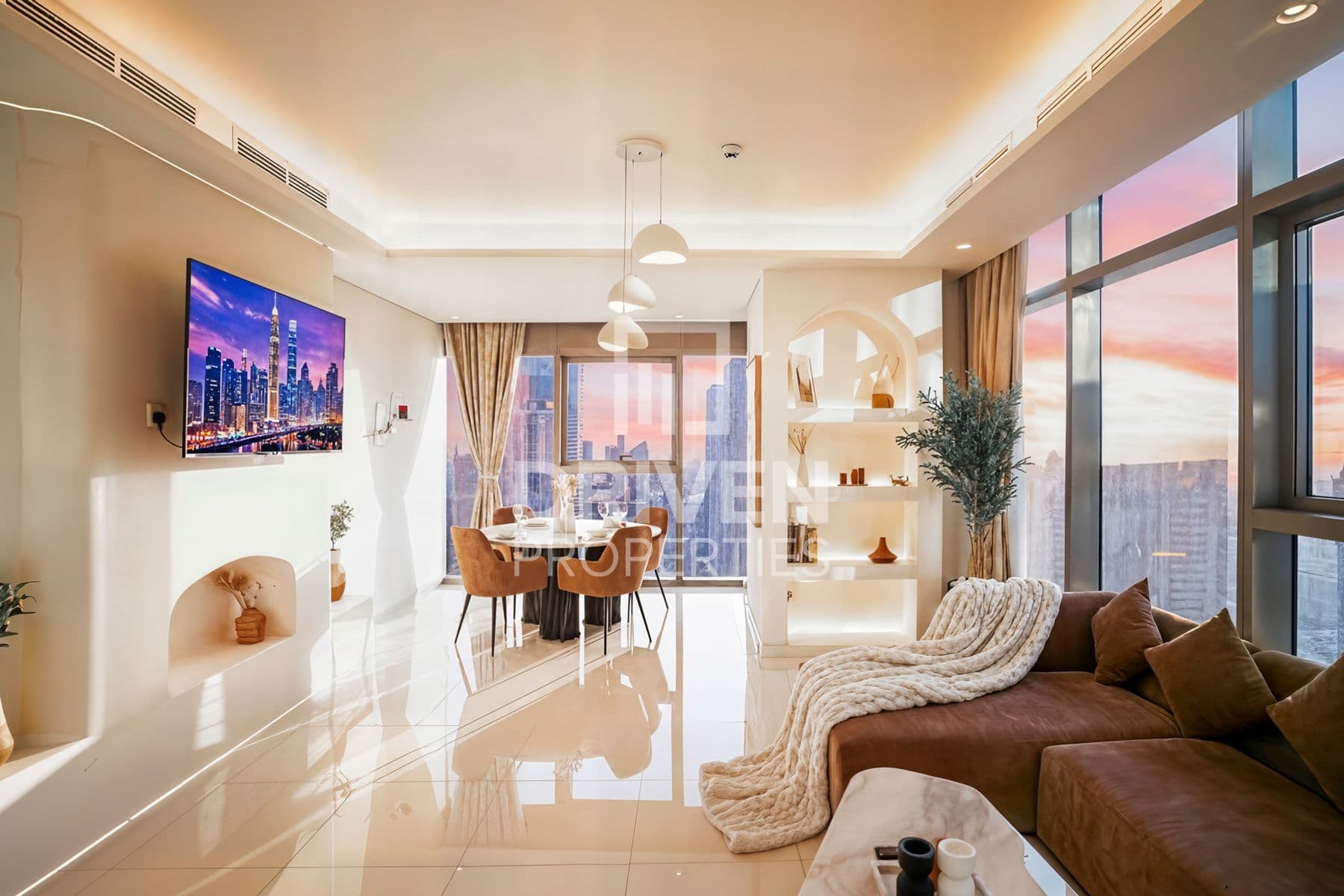 Paramount Tower Hotel and Residences