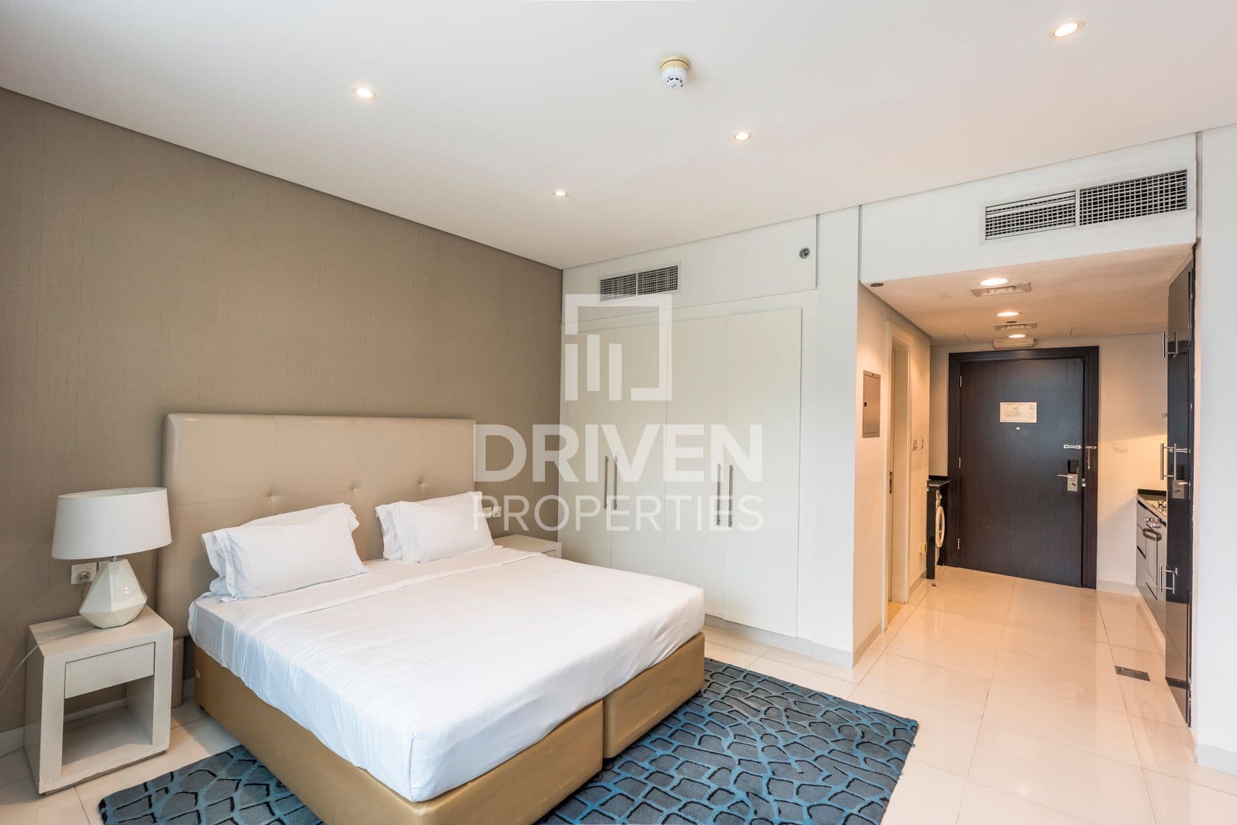 Damac Maison Cour Jardin