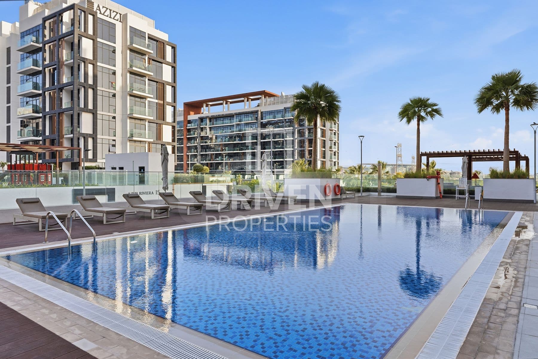 Azizi Riviera 4