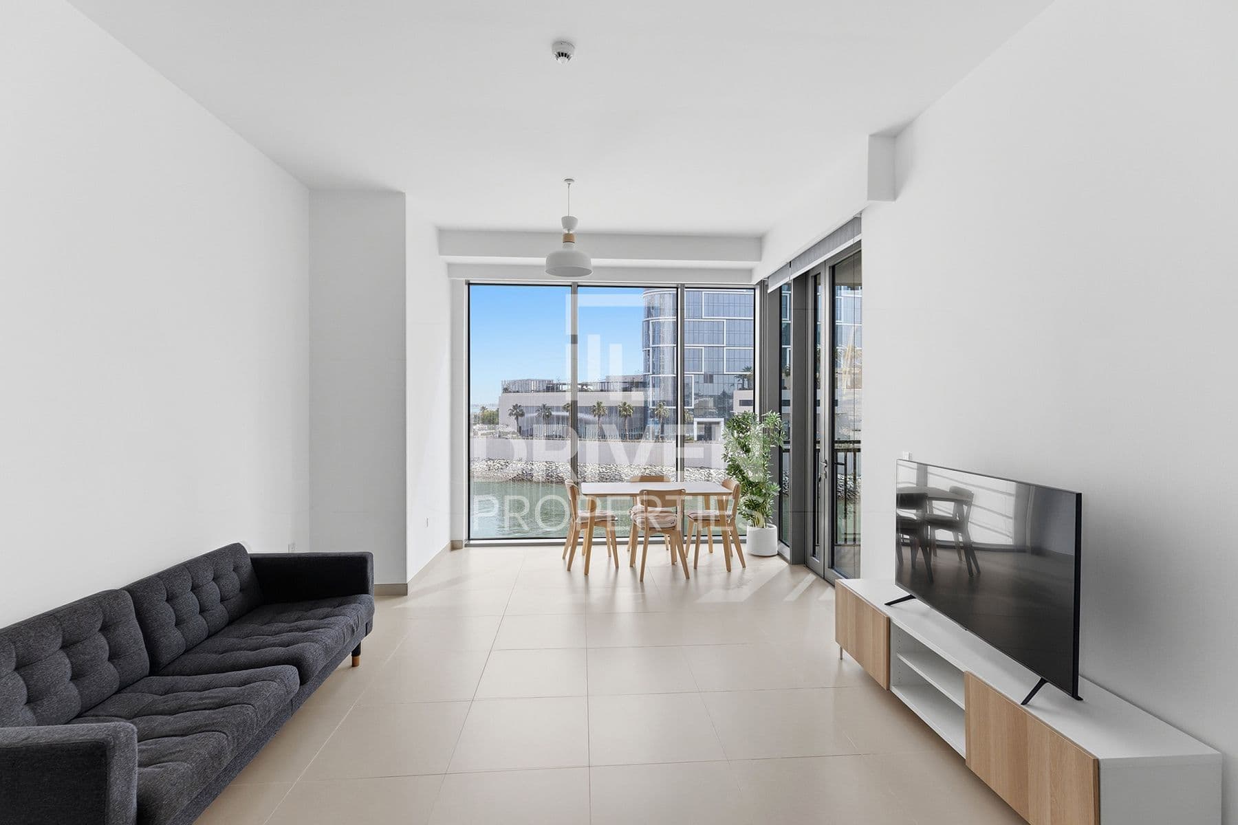 5242 Tower 2