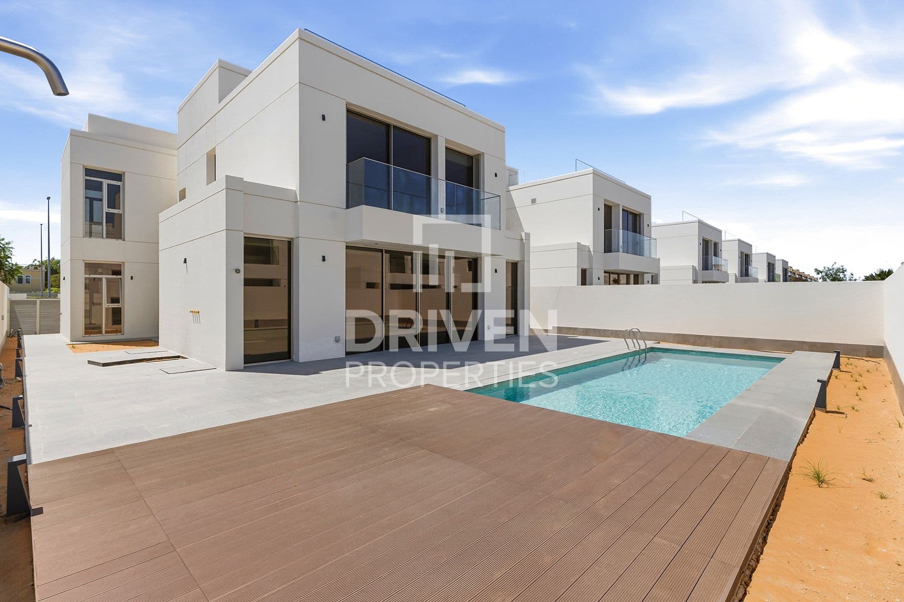 Sunrise Living at Jumeirah Park
