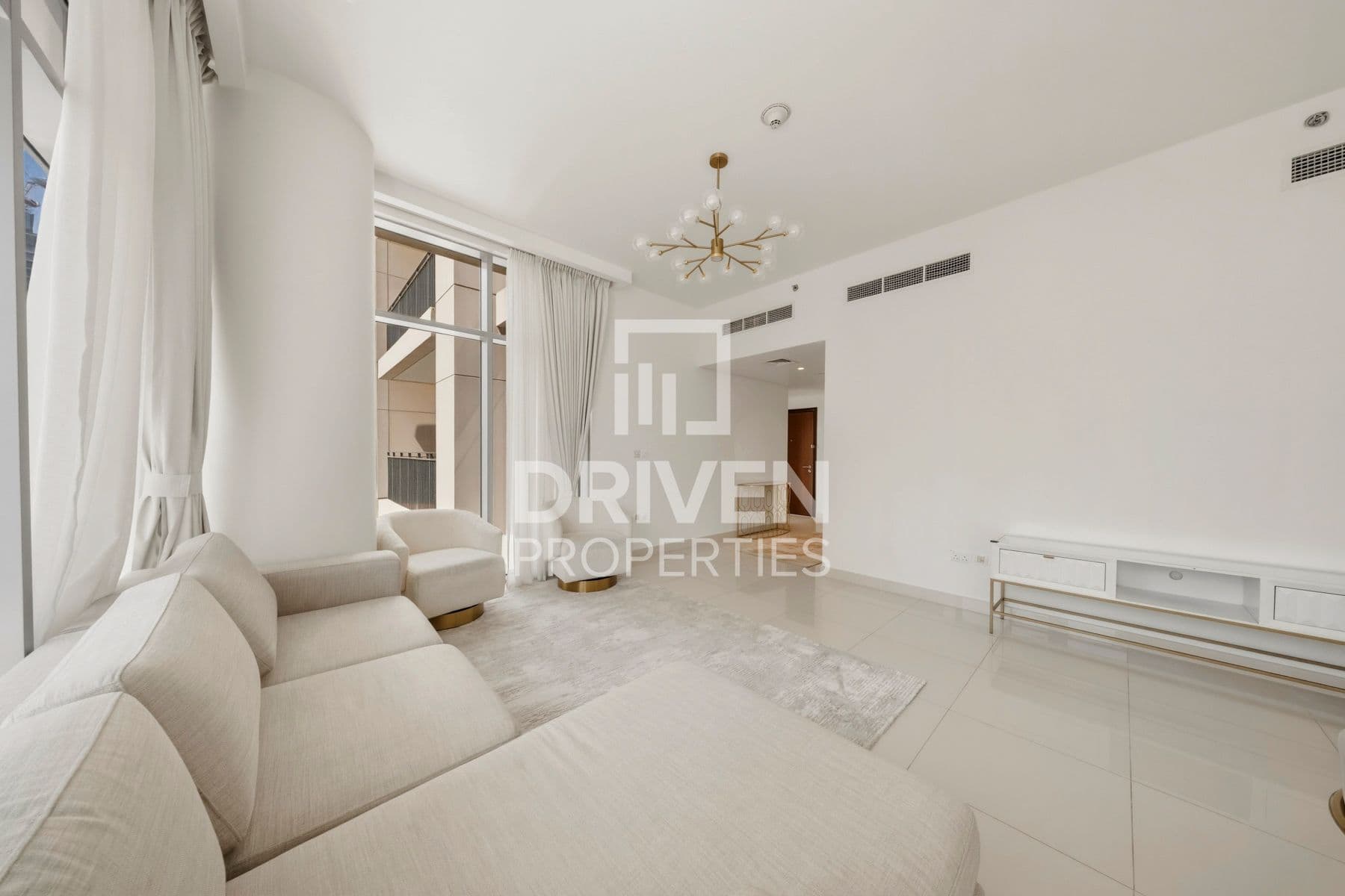 Boulevard Crescent Tower 2