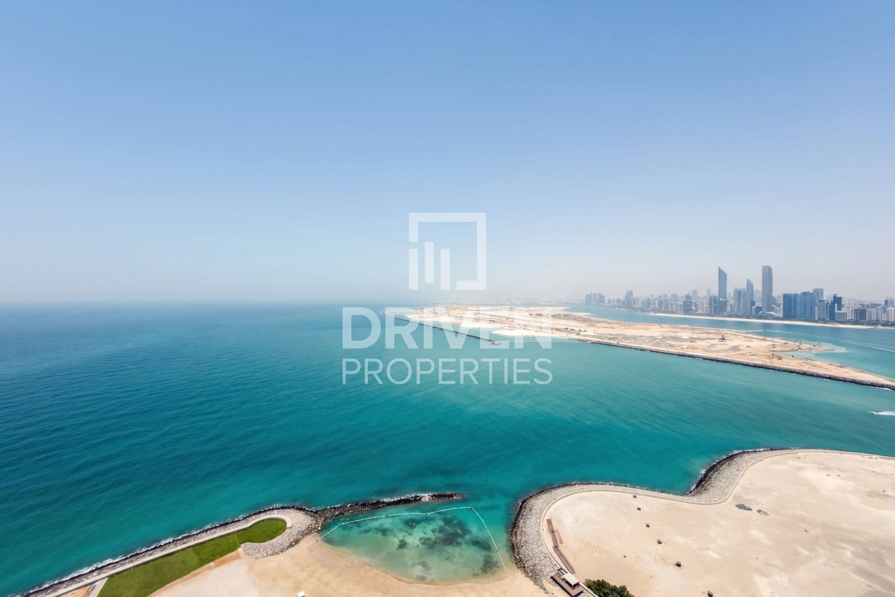 Fairmont Marina Residences