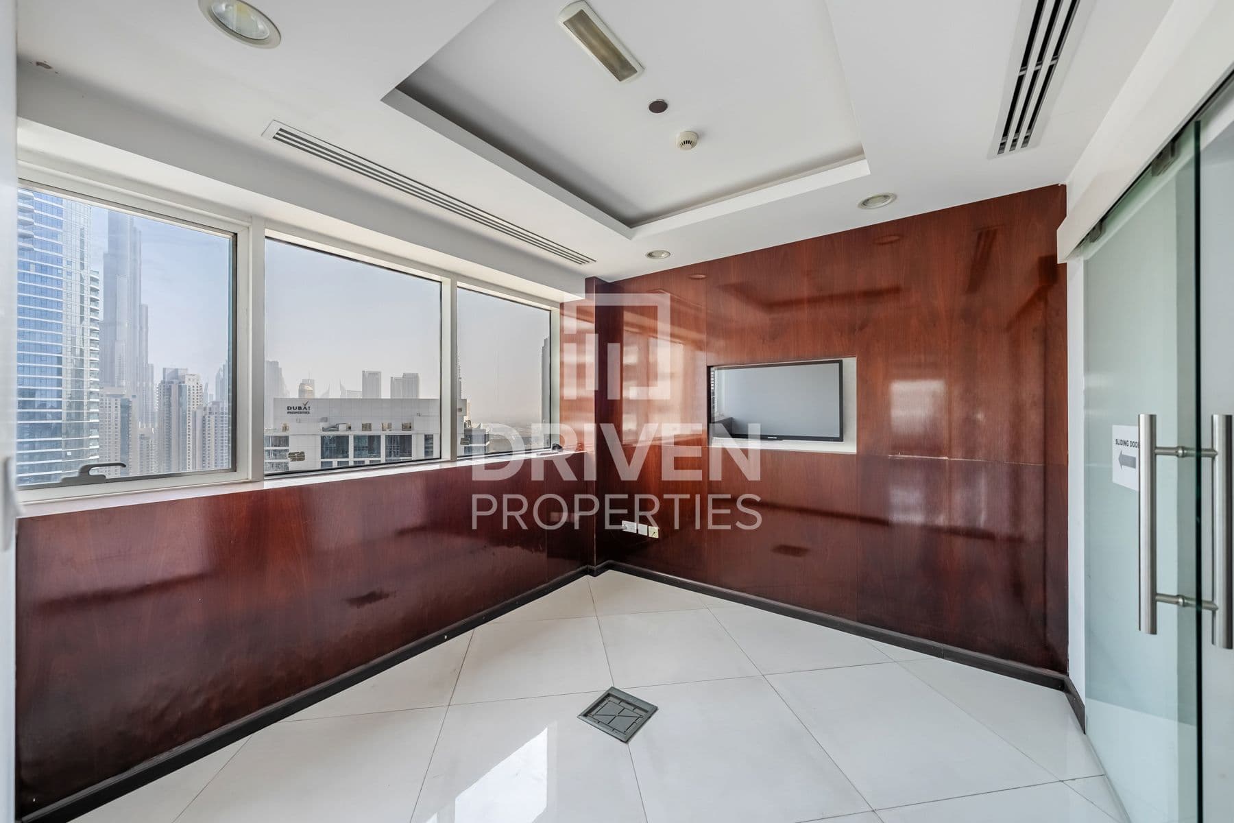 Westburry Tower 1
