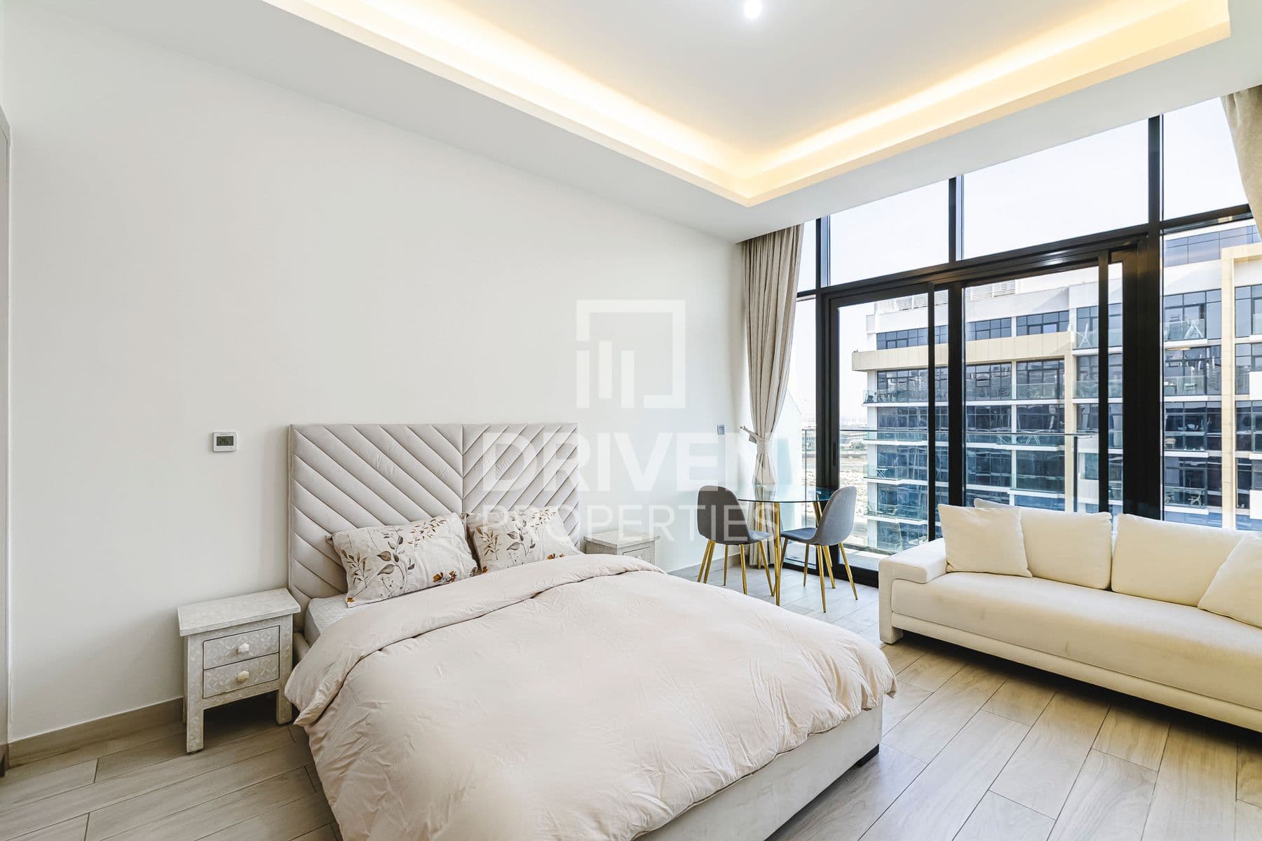 Azizi Riviera 14