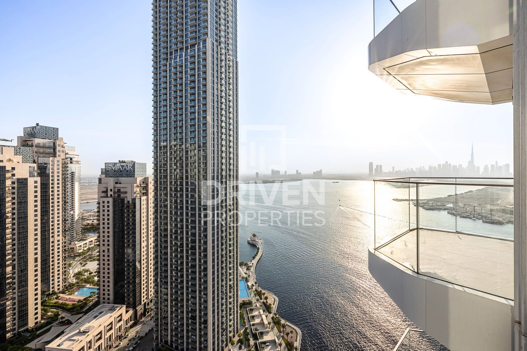 Address Harbour Point Tower 1