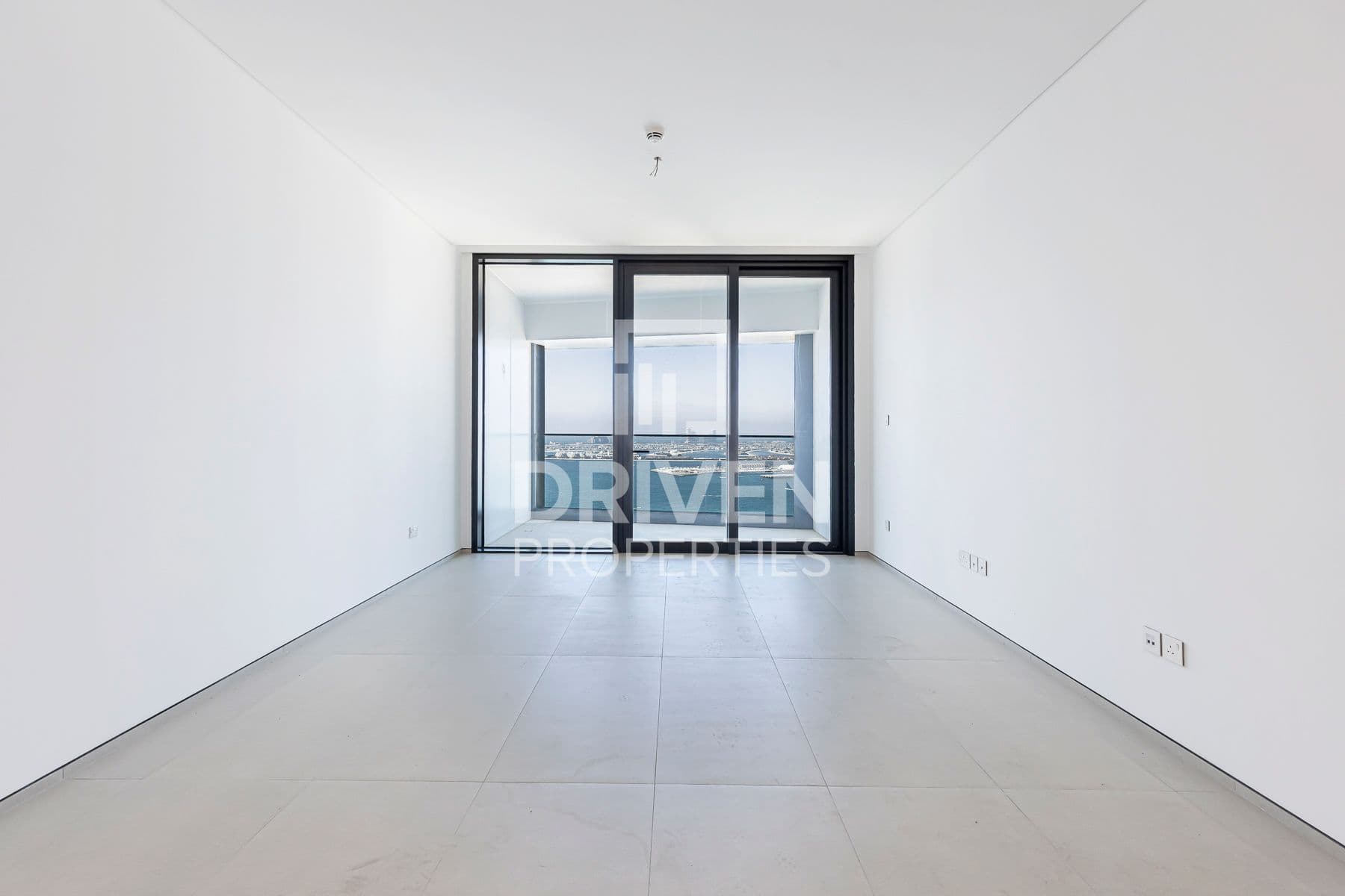 Jumeirah Gate Tower 1