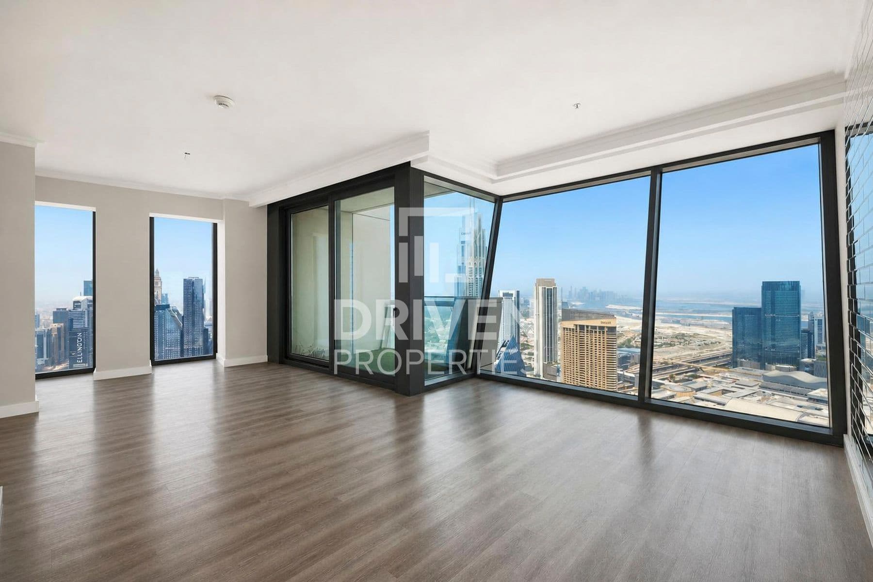 Burj Vista Tower 1