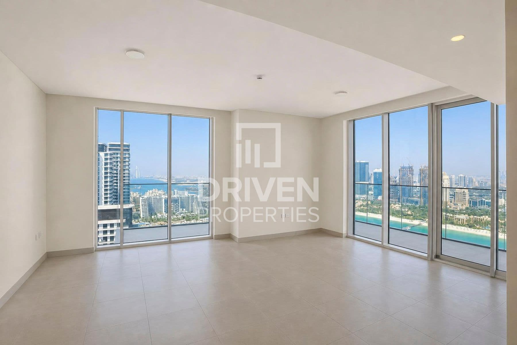 Beach Mansion Tower 1