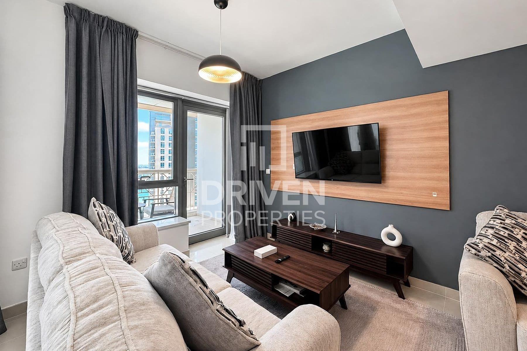 29 Burj Boulevard Tower 1