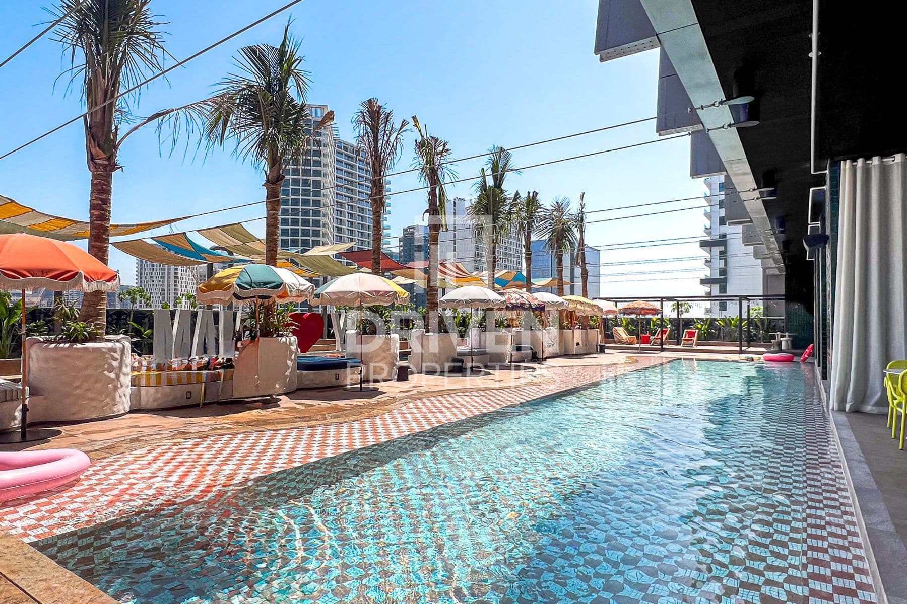 Luxury Family Residences III