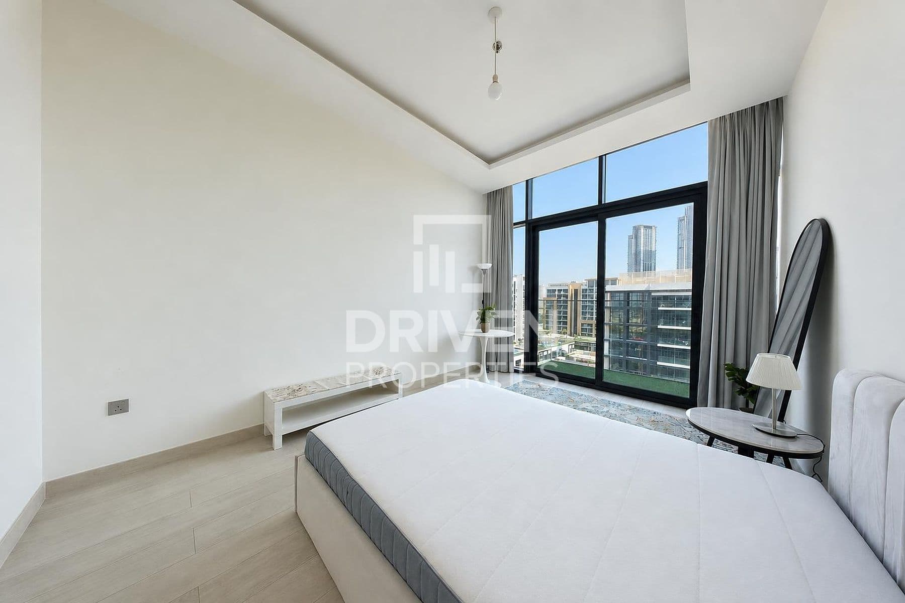 Azizi Riviera 13