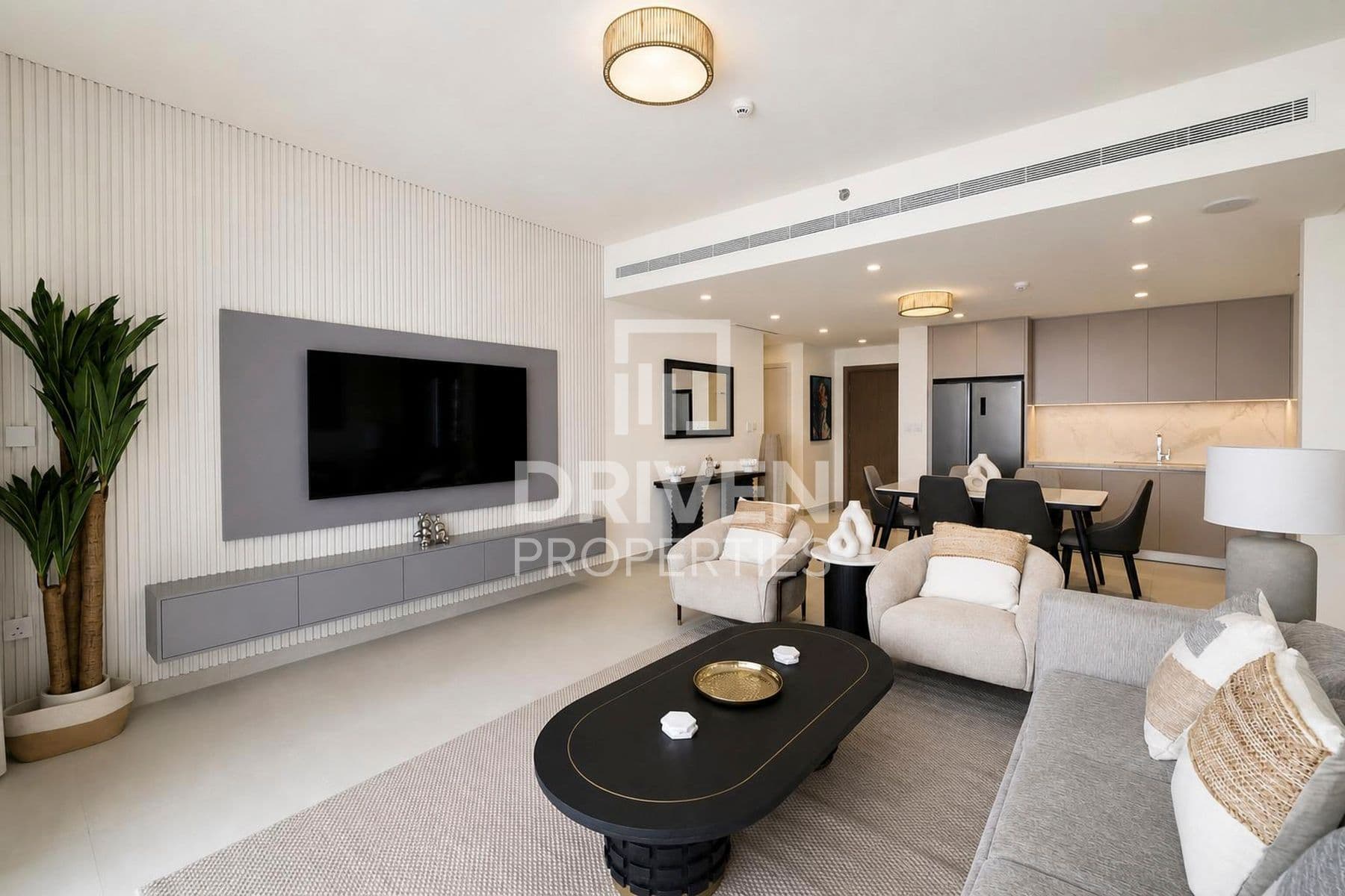 Beach Mansion Tower 1