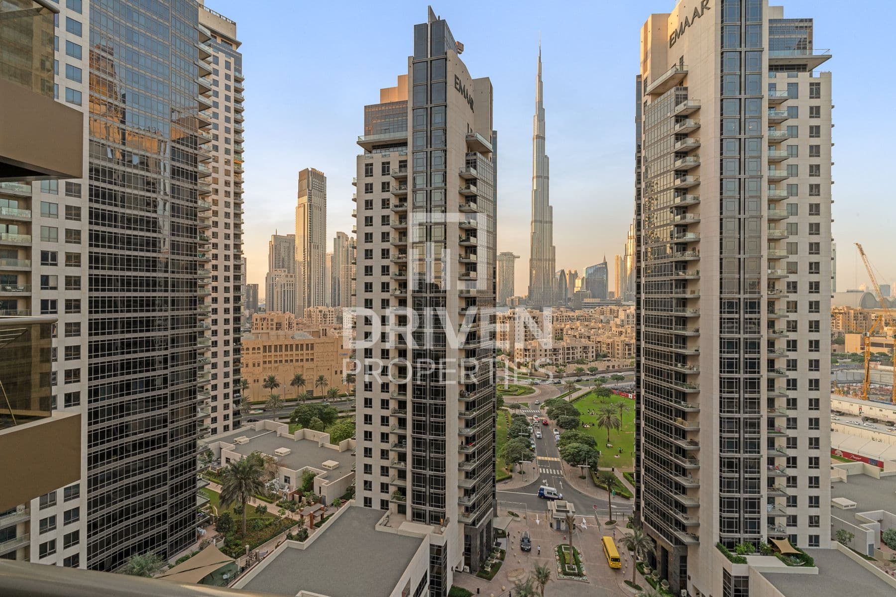 Elite Downtown Residence 1