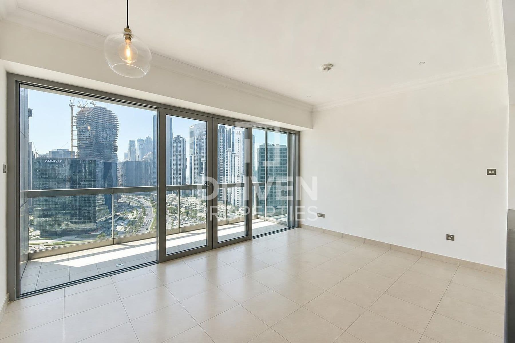 8 Boulevard Walk
