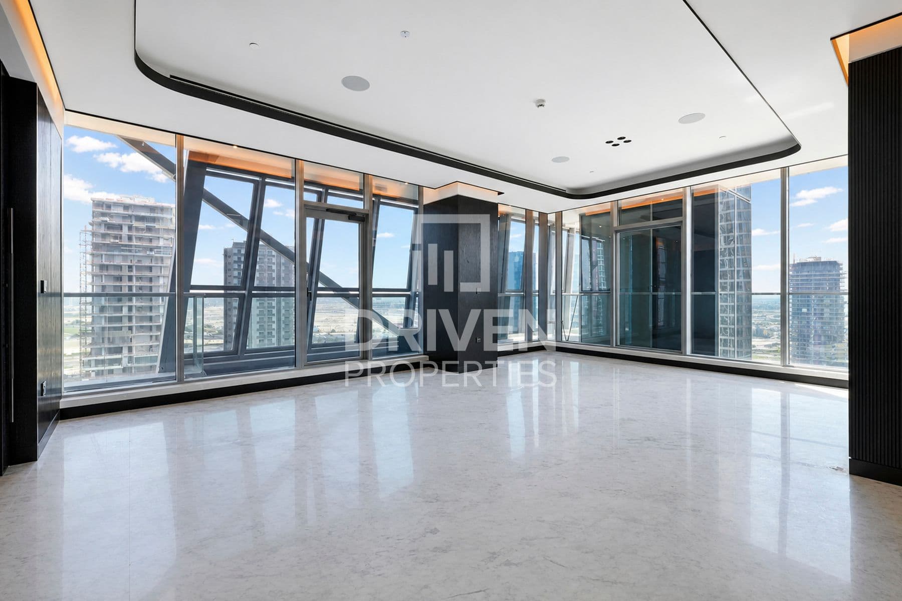 J ONE Tower B