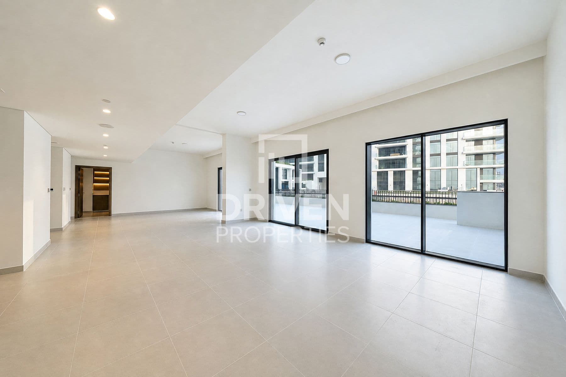The Cove II Building 7